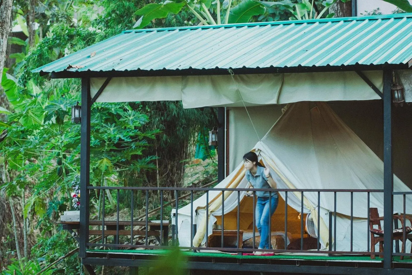 People in Baansuan Chomchun