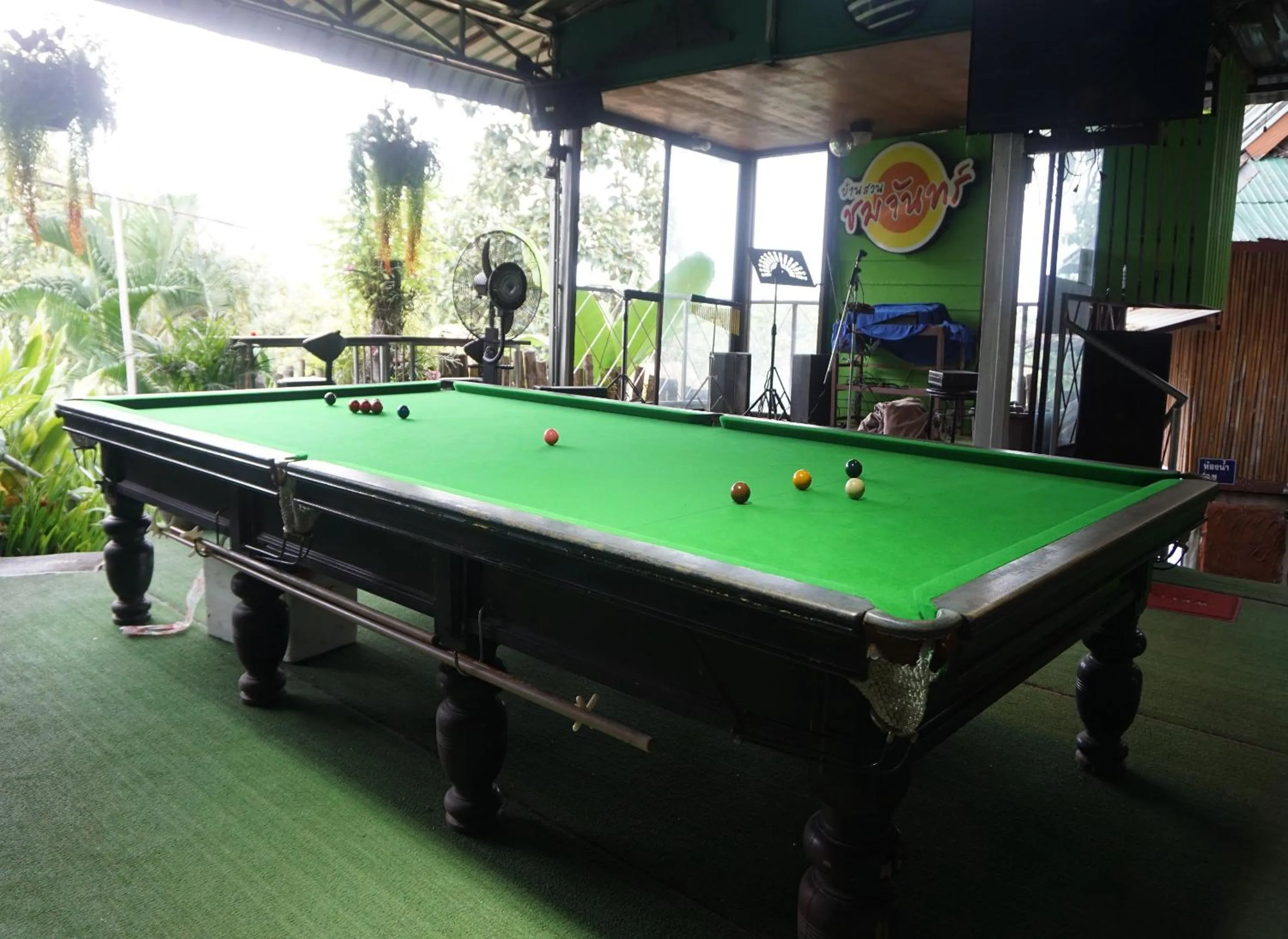 Billiard in Baansuan Chomchun