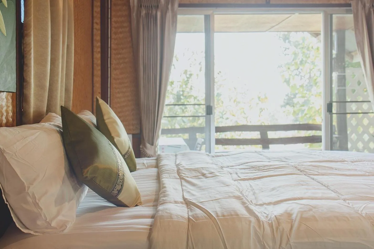 Bed in Baansuan Chomchun