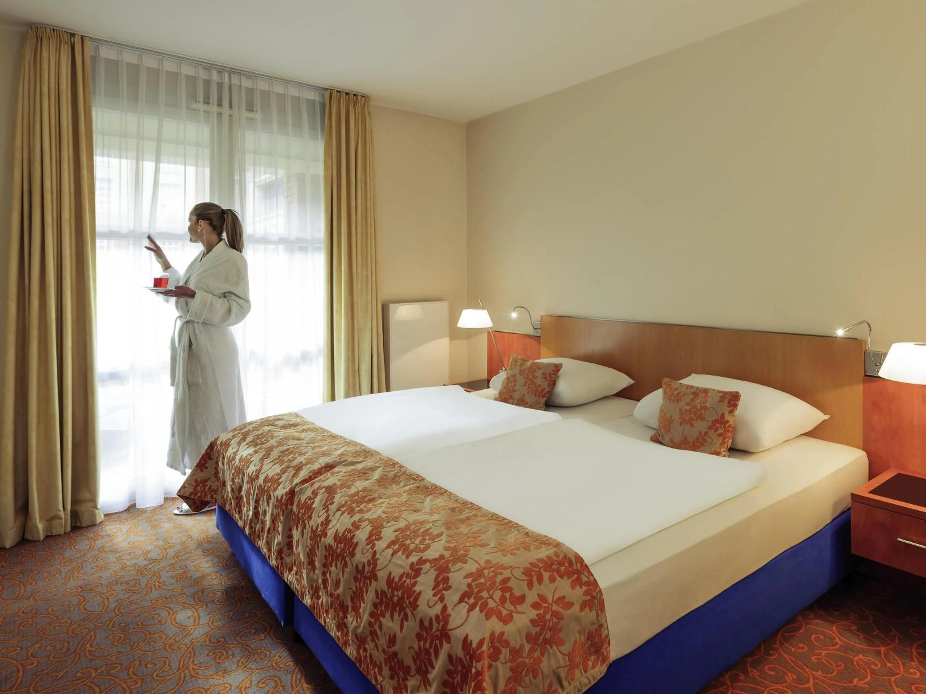 Bedroom, Bed in Mercure Hotel & Residenz Berlin Checkpoint Charlie