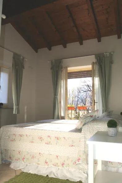 Day, Bed in La Locanda Al Lago