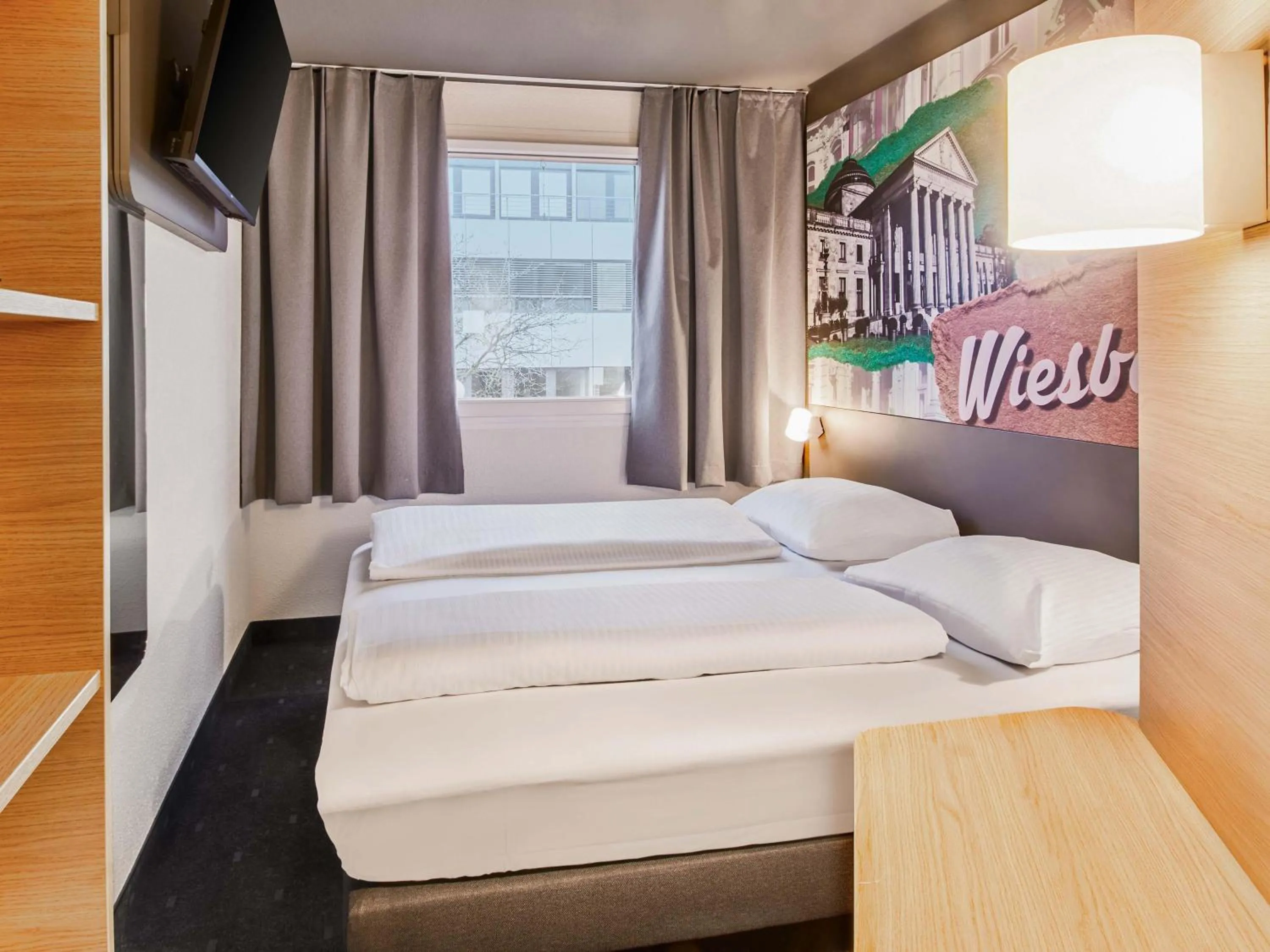 Photo of the whole room, Bed in B&B HOTEL Wiesbaden-Ost