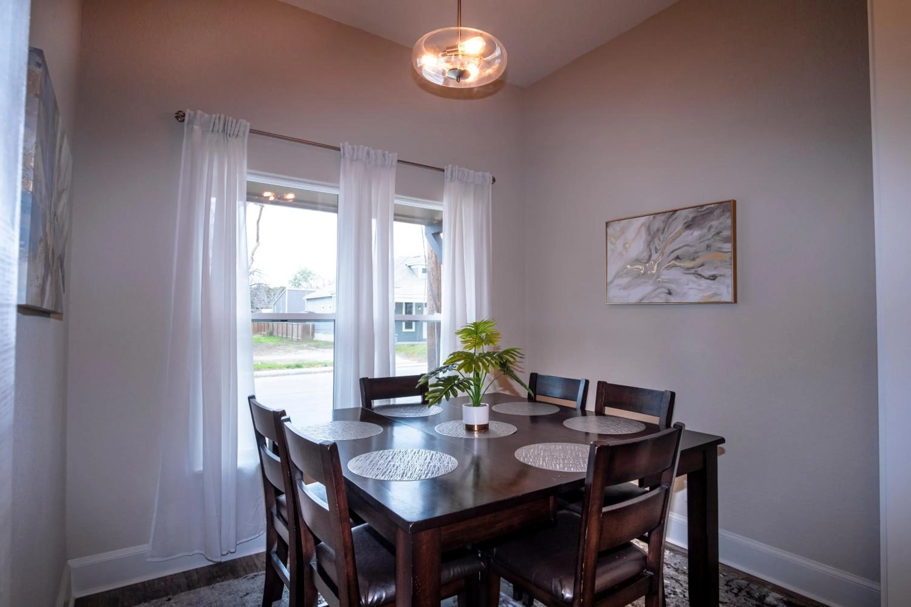 Dining area in BRAND NEW Large Impressive House Near Downtown!