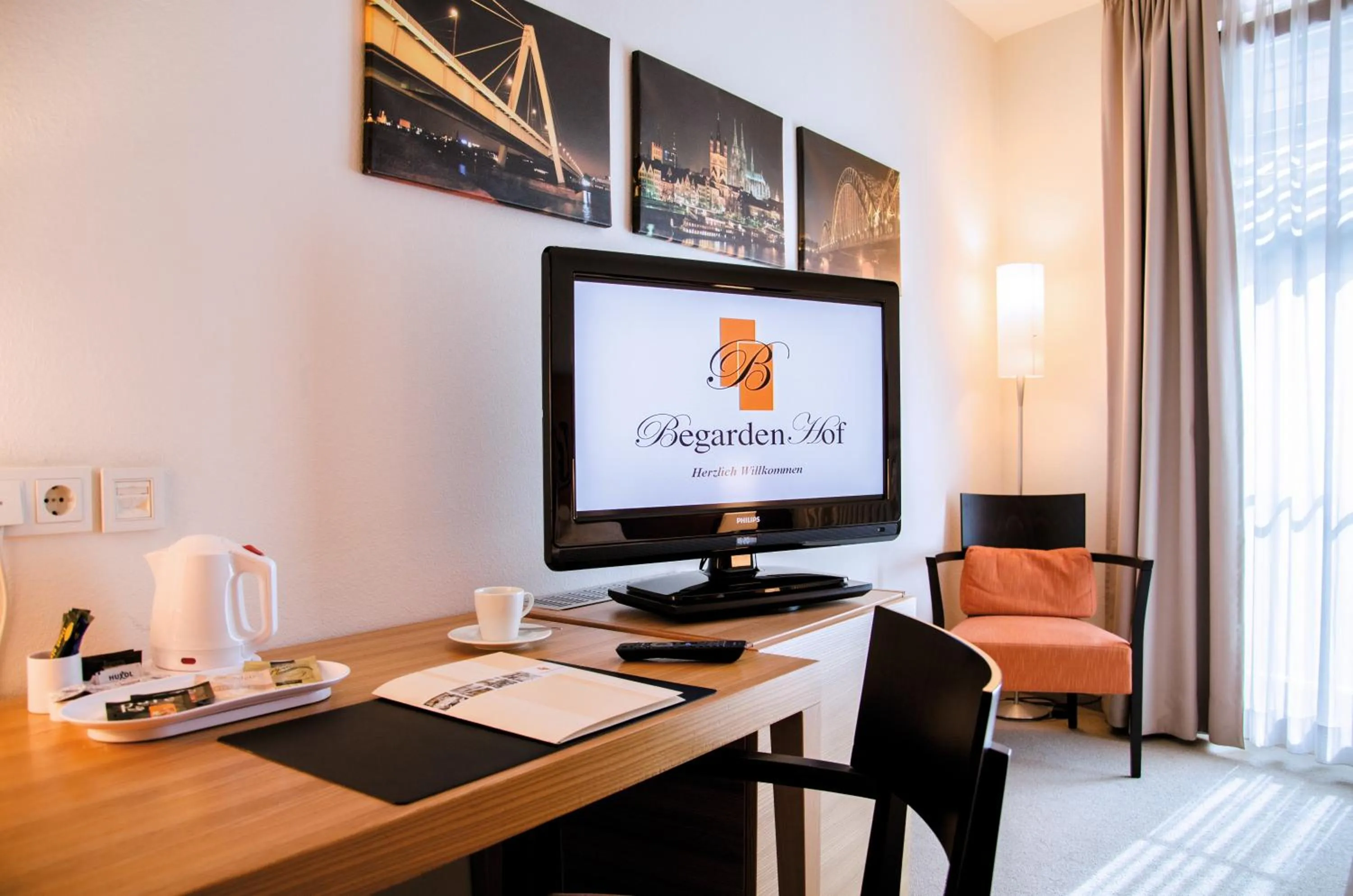 TV and multimedia in Hotel Begardenhof