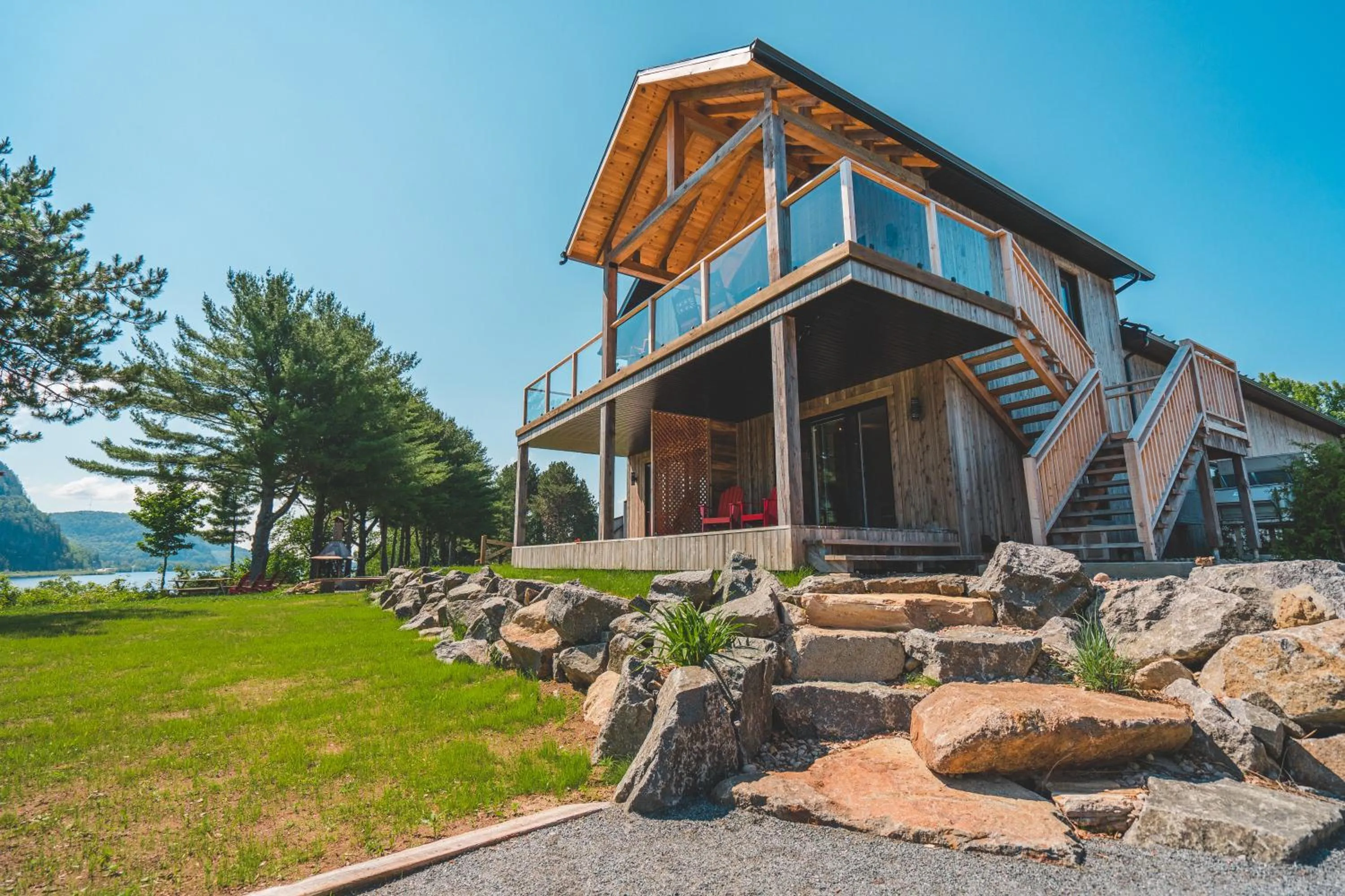 Property building in Le 2800 du Parc