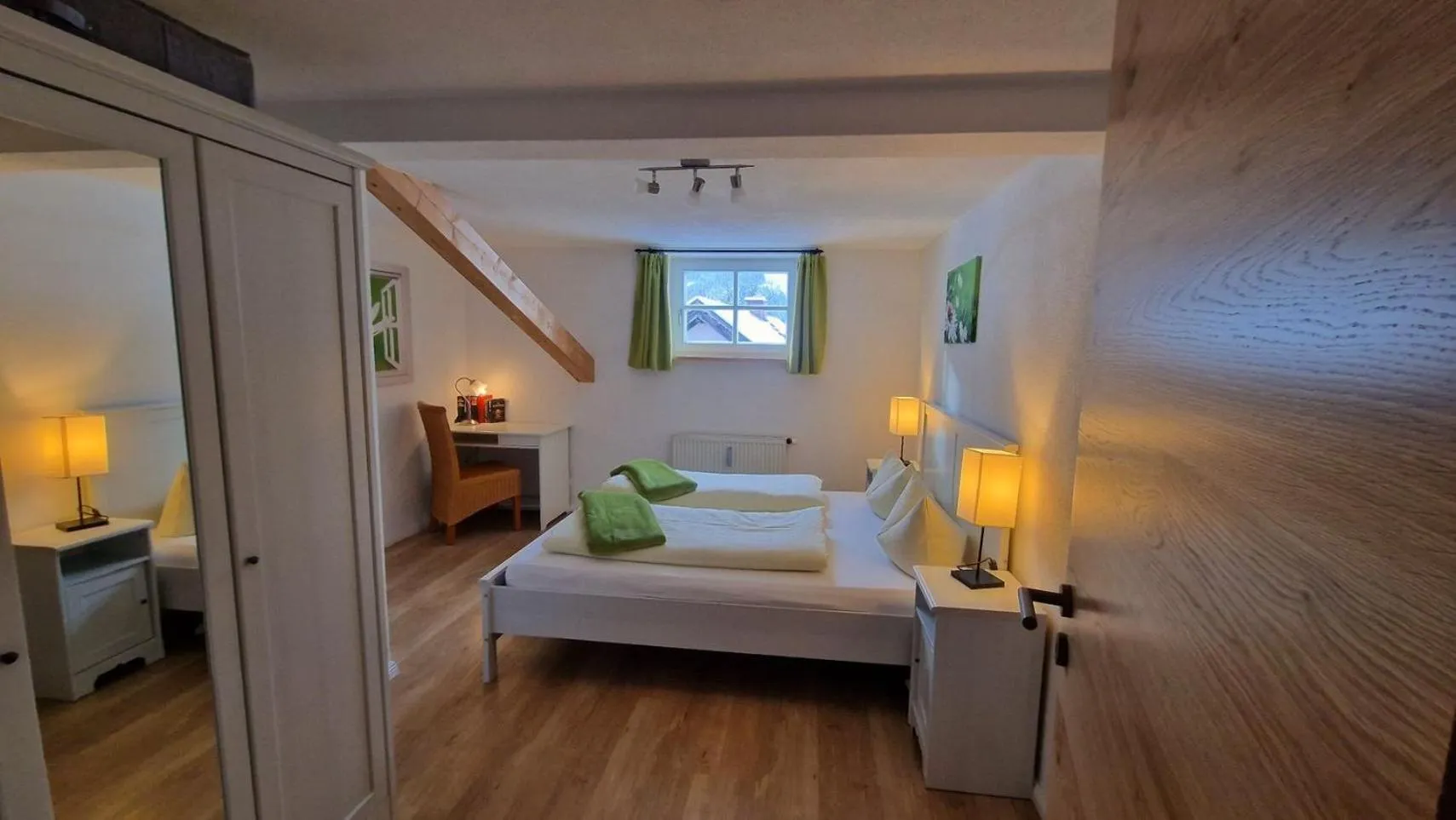 Bedroom, Bed in Hotel Ferienhaus Fux