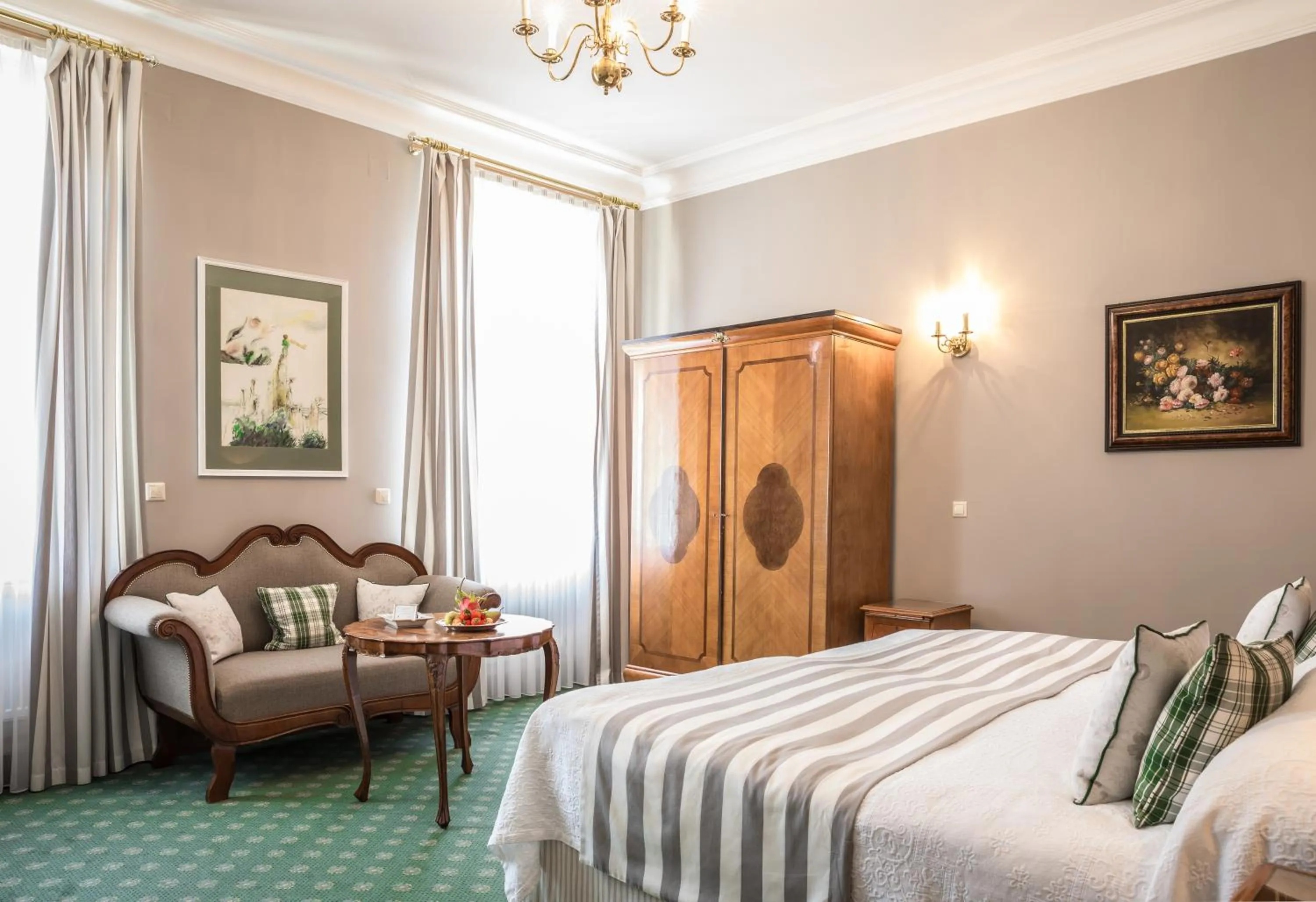 Photo of the whole room, Bed in Hotel Der Kleine Prinz