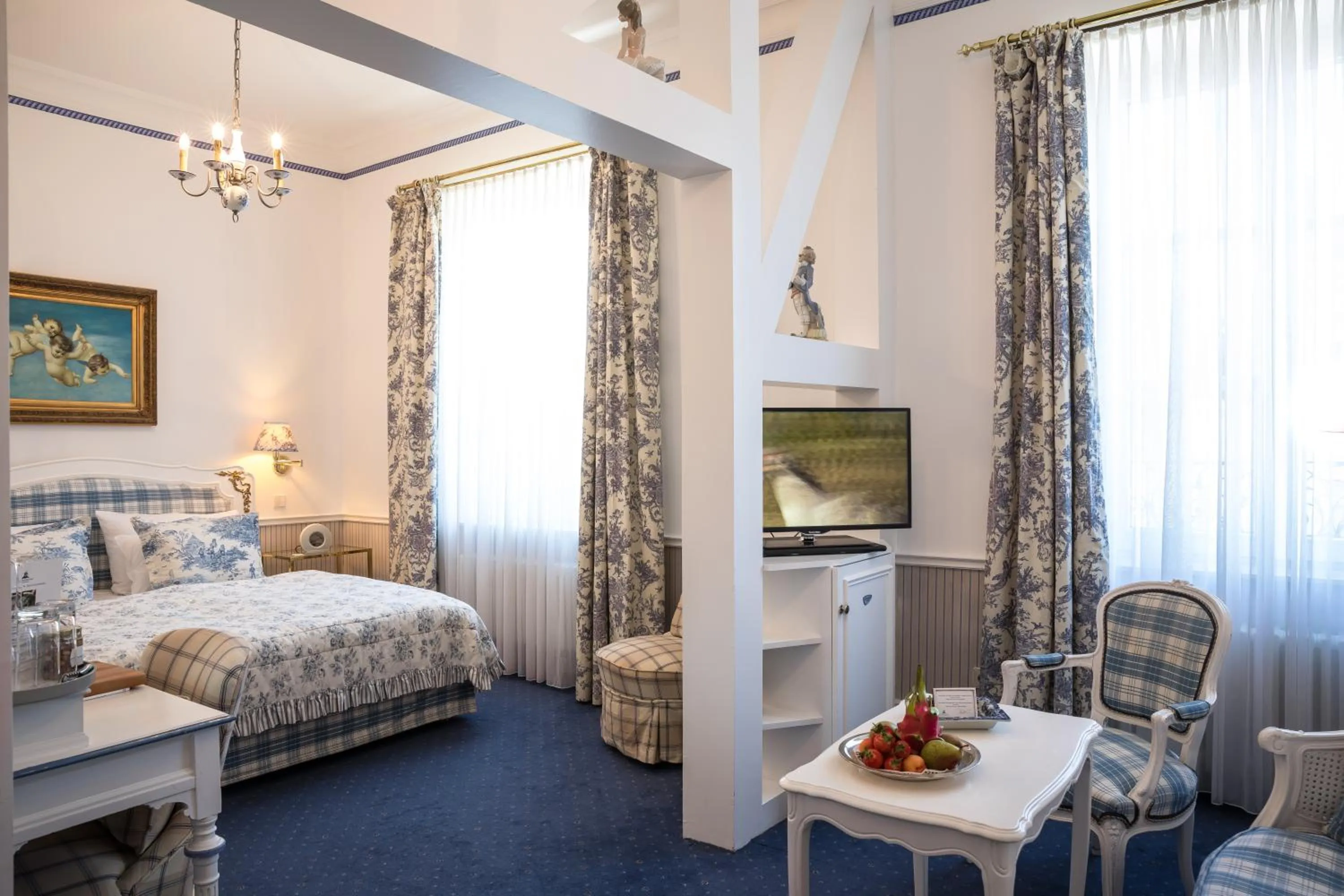 Photo of the whole room, Bed in Hotel Der Kleine Prinz