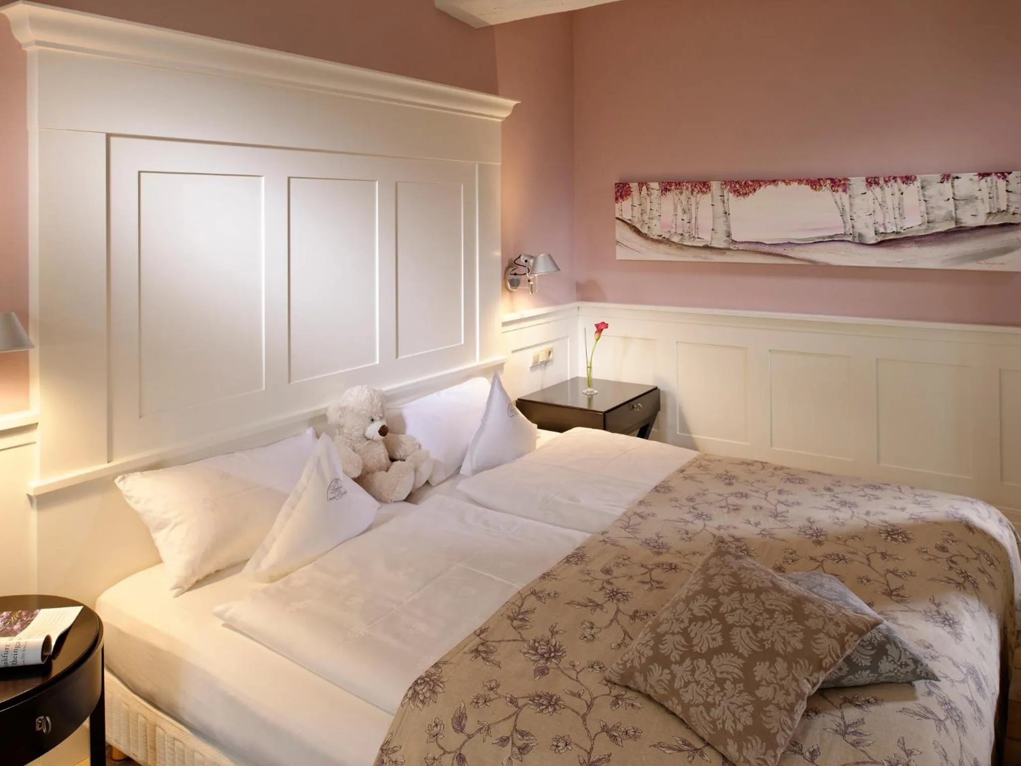 Photo of the whole room, Bed in Landhotel Zum Bären