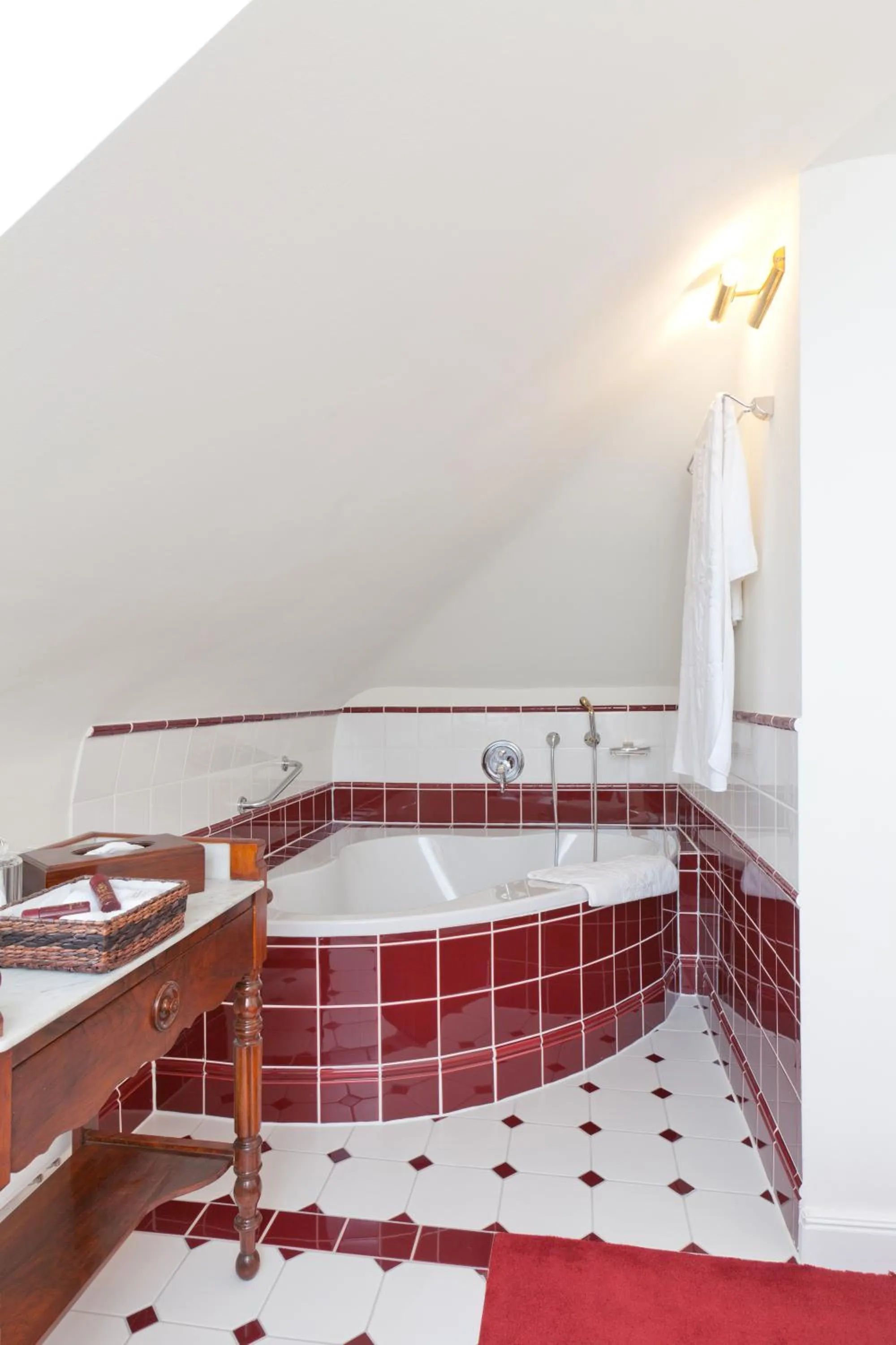 Bathroom in Hotel Belle Epoque