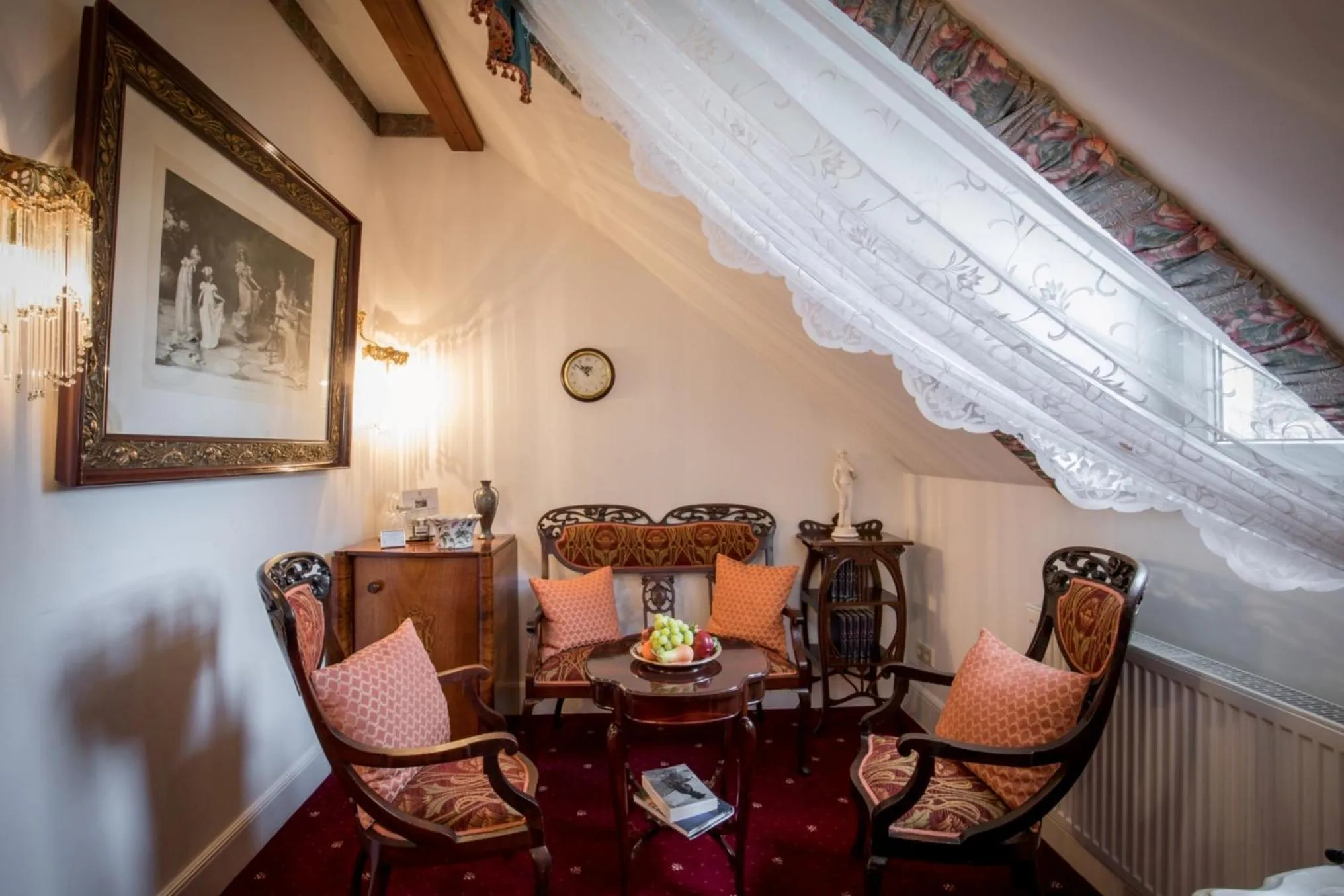 Seating area in Hotel Belle Epoque
