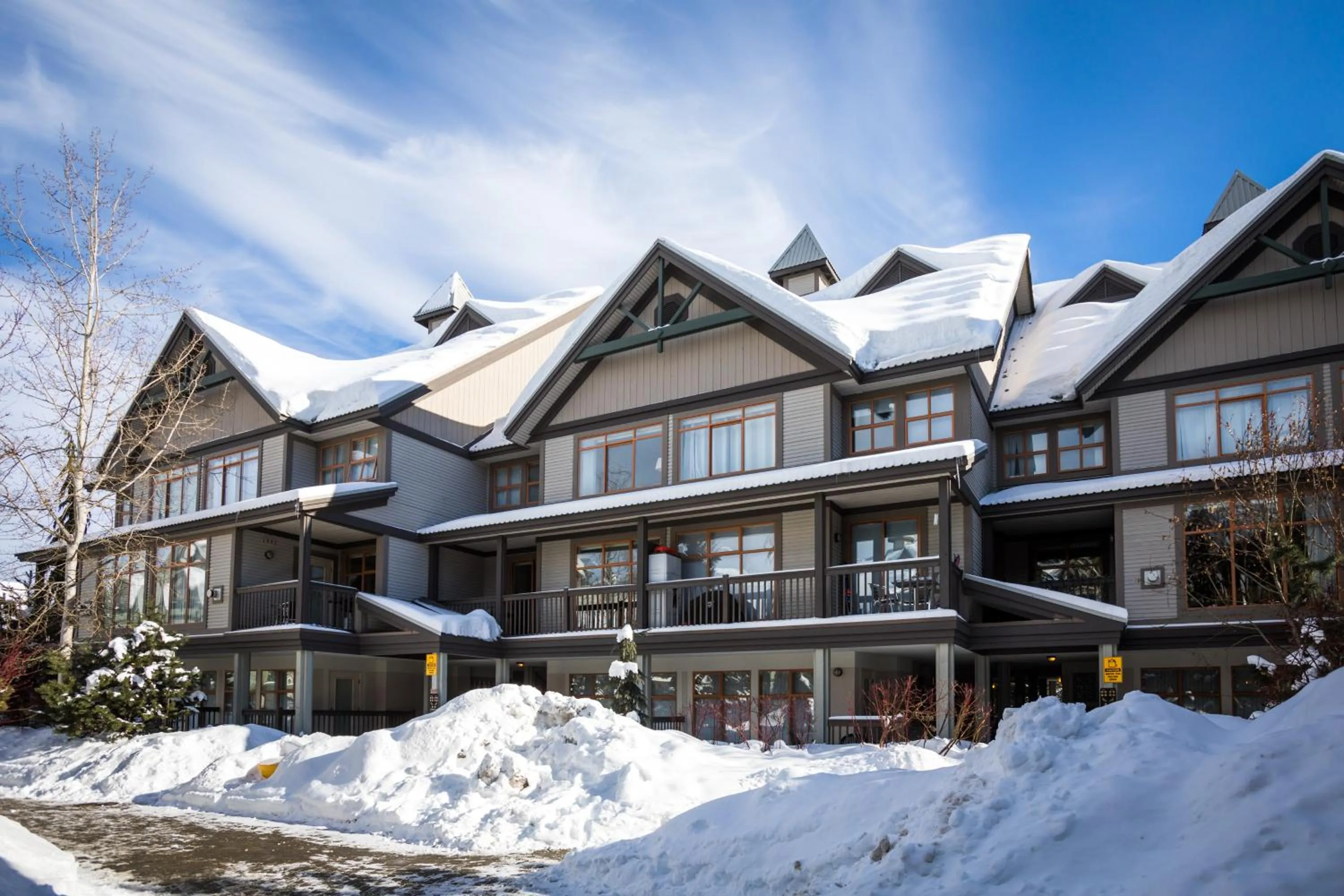 Property building in Stoney Creek Northstar by Whistler Premier