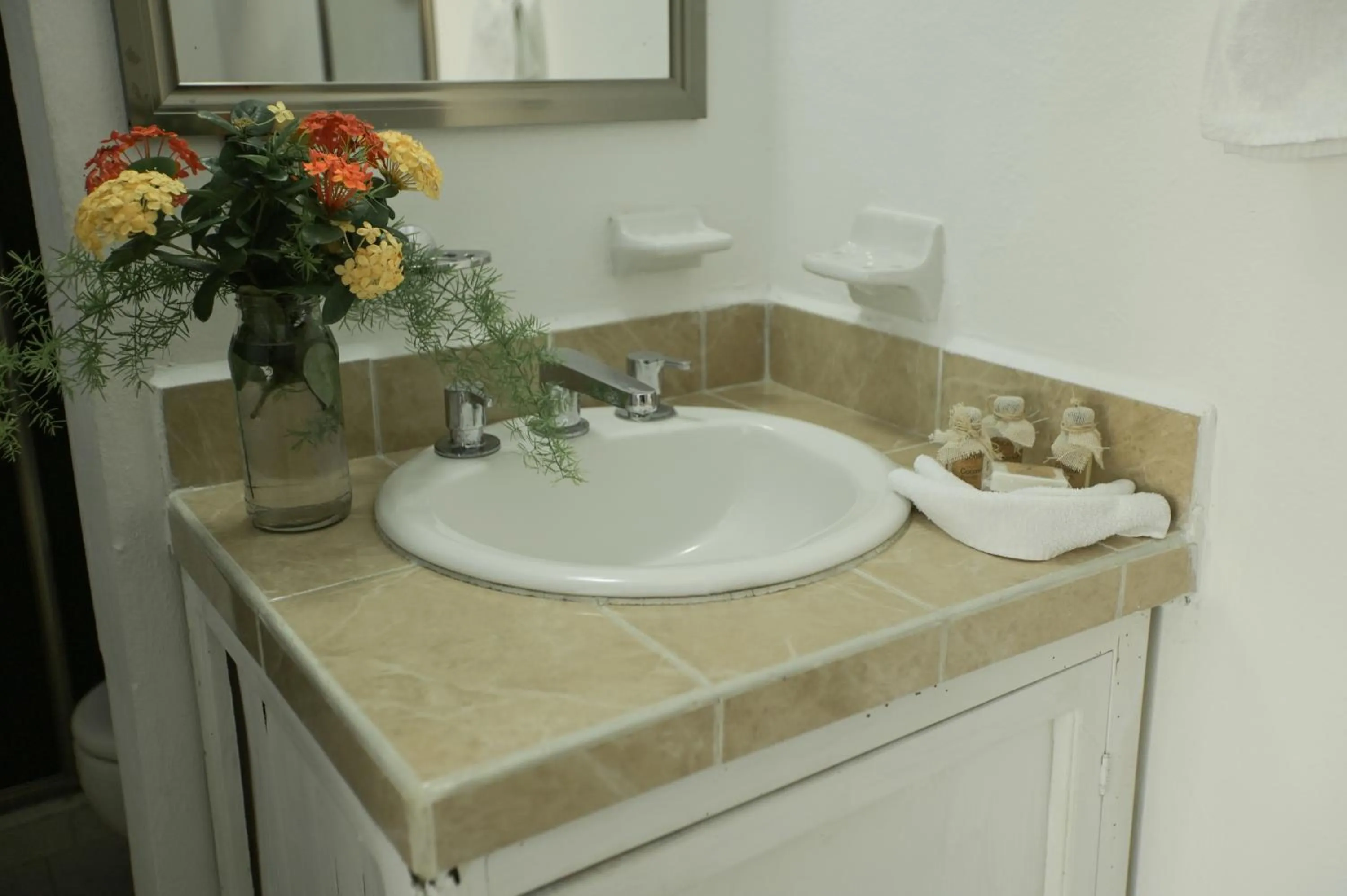 Bathroom in Kinta Kan Cabañas Hotel Playa del Carmen