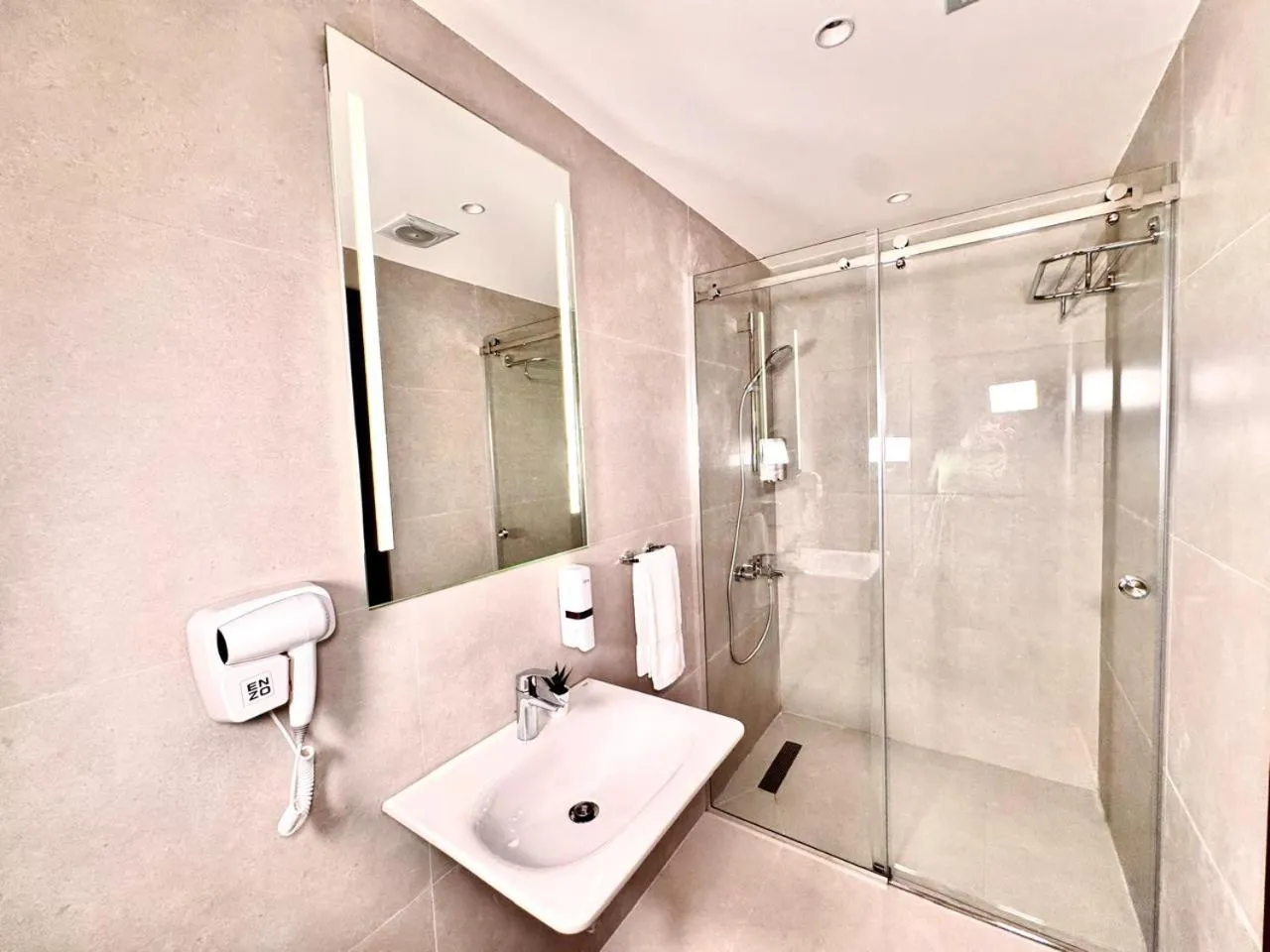 Bathroom in New MerryLand Hotel