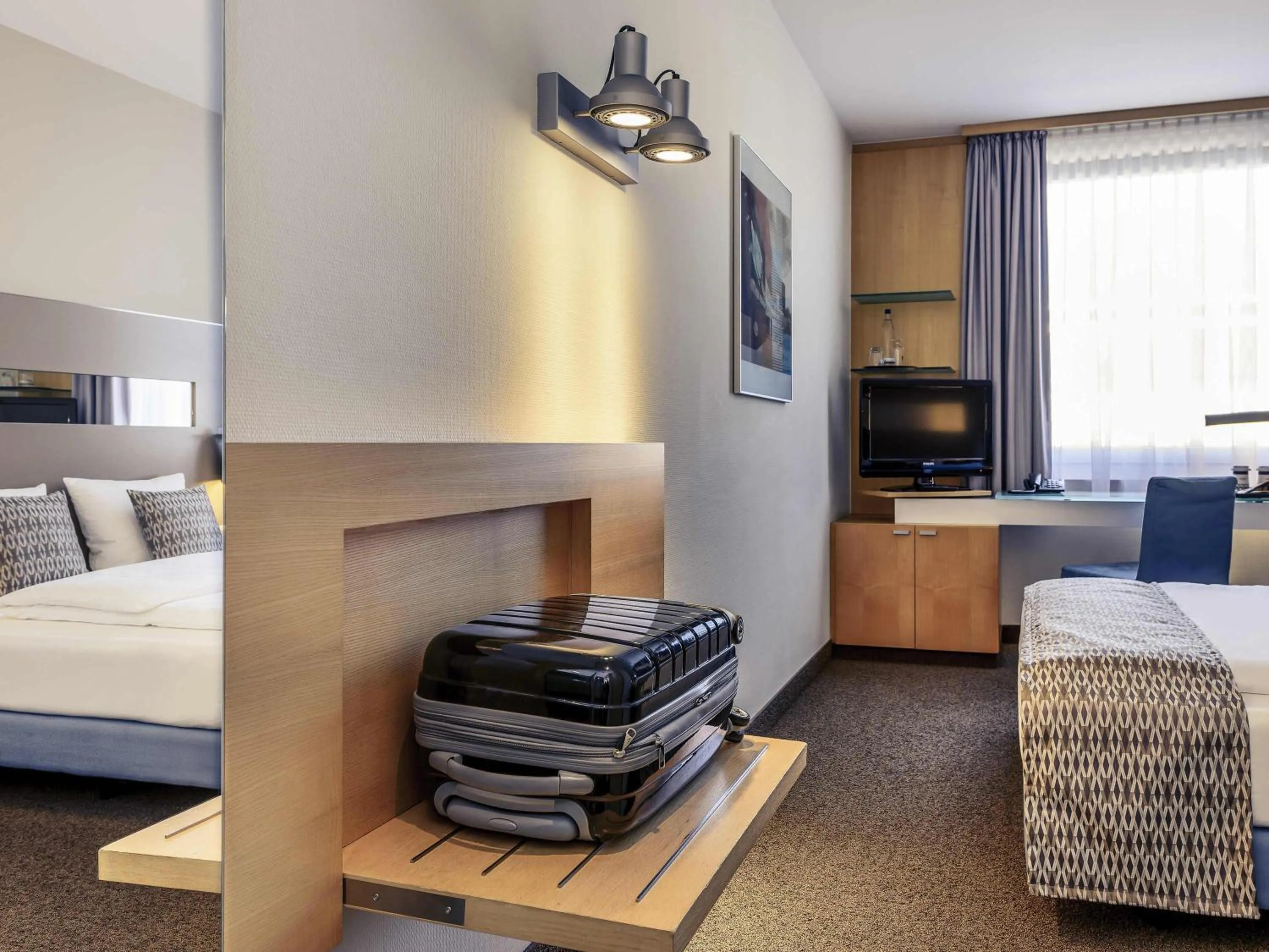 Bedroom, Bed in Mercure Hotel Düsseldorf City Nord