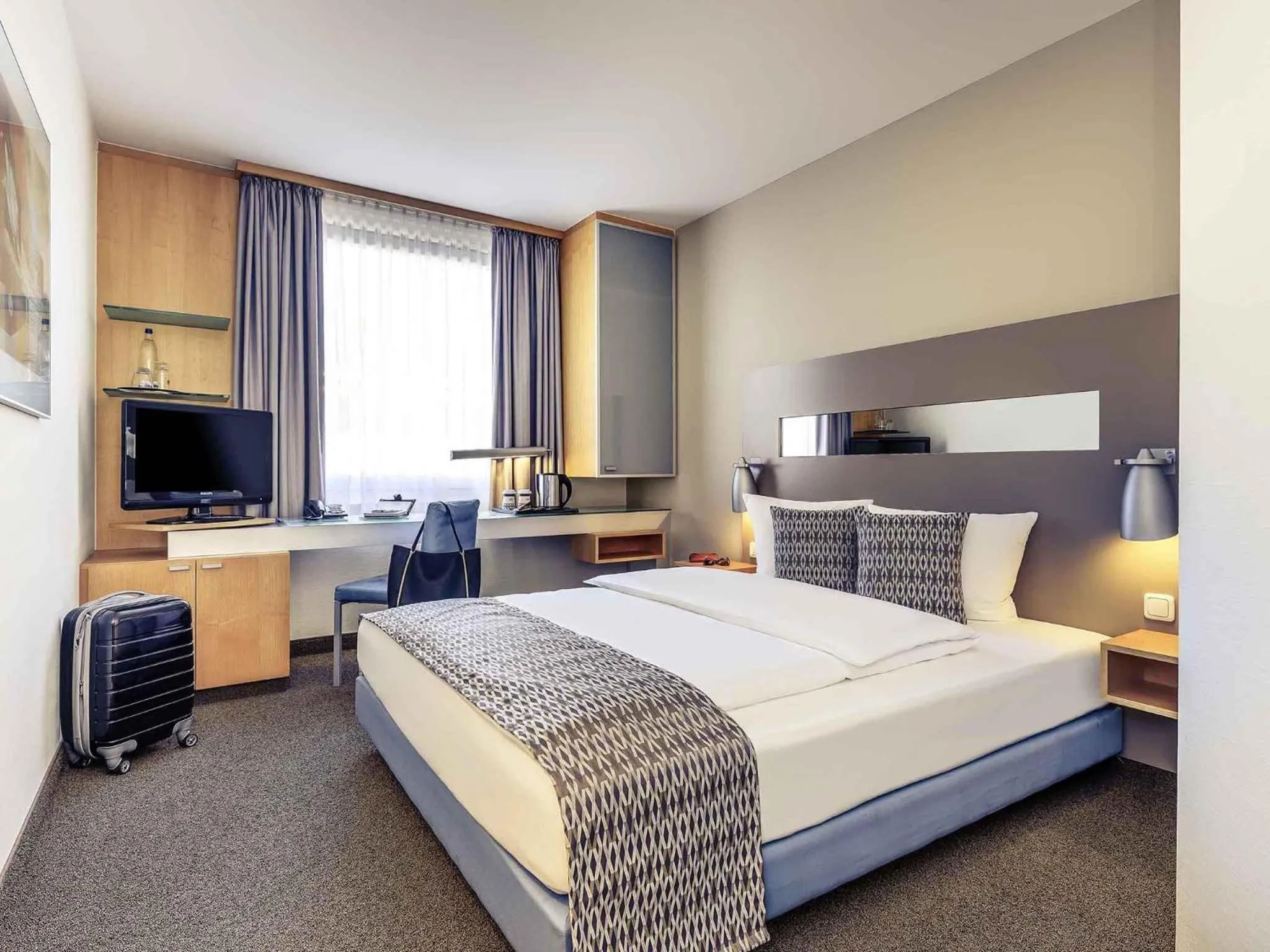 Bedroom, Bed in Mercure Hotel Düsseldorf City Nord