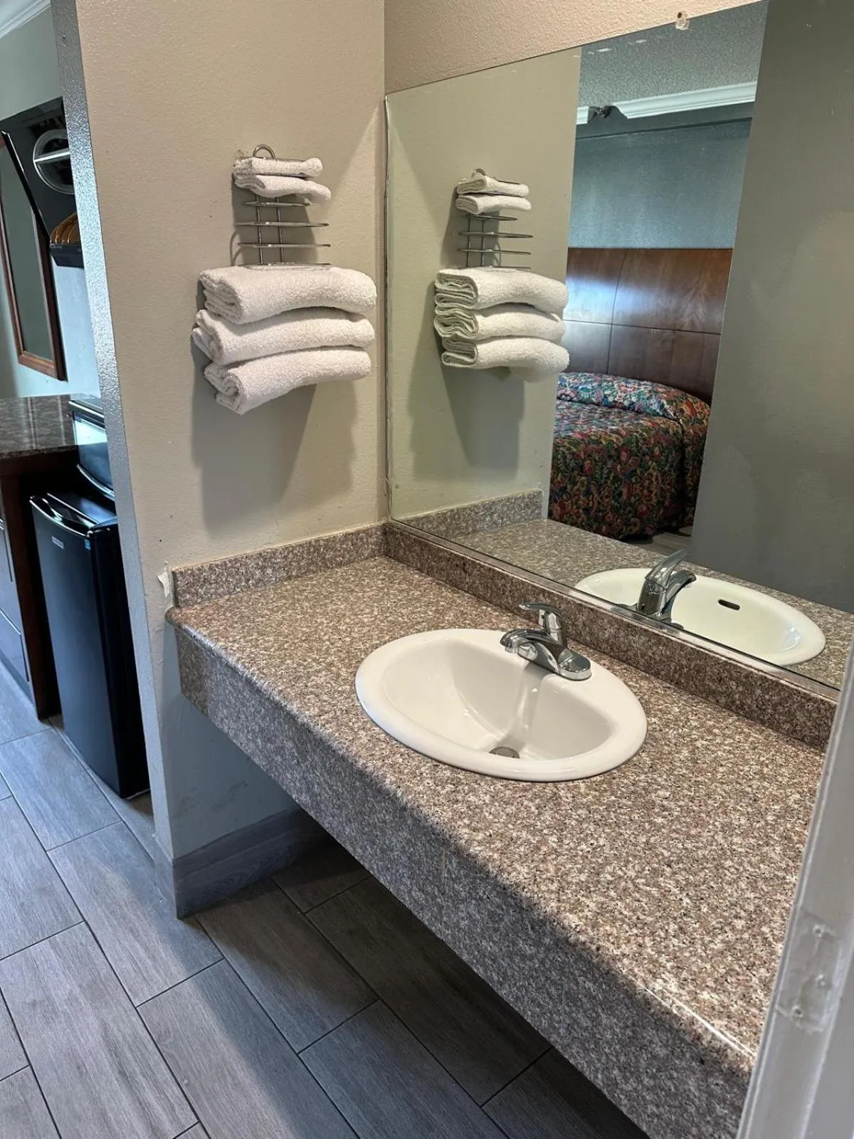 Bathroom in Heritage inn and suites