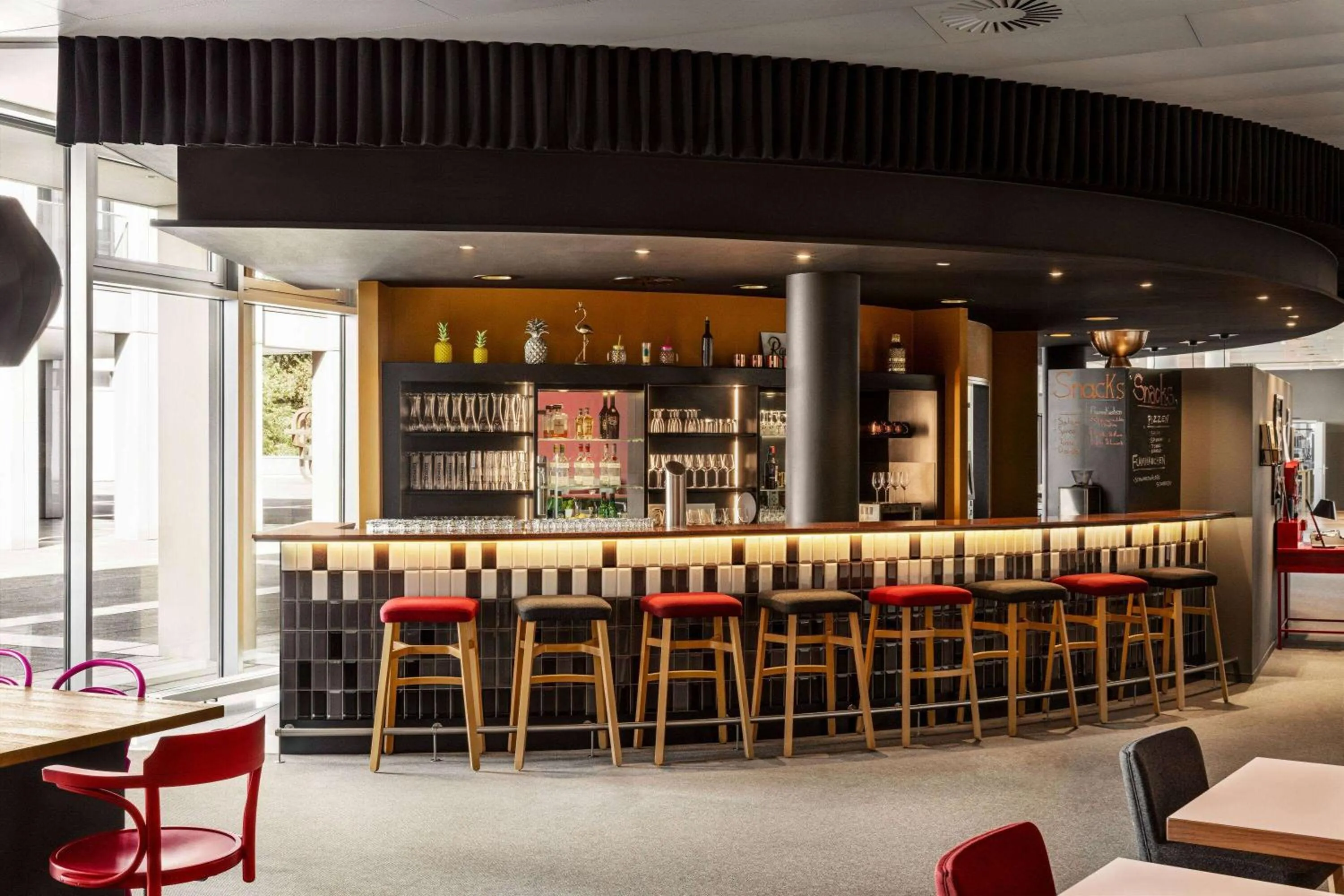 Lounge or bar in Vienna House Easy by Wyndham Trier