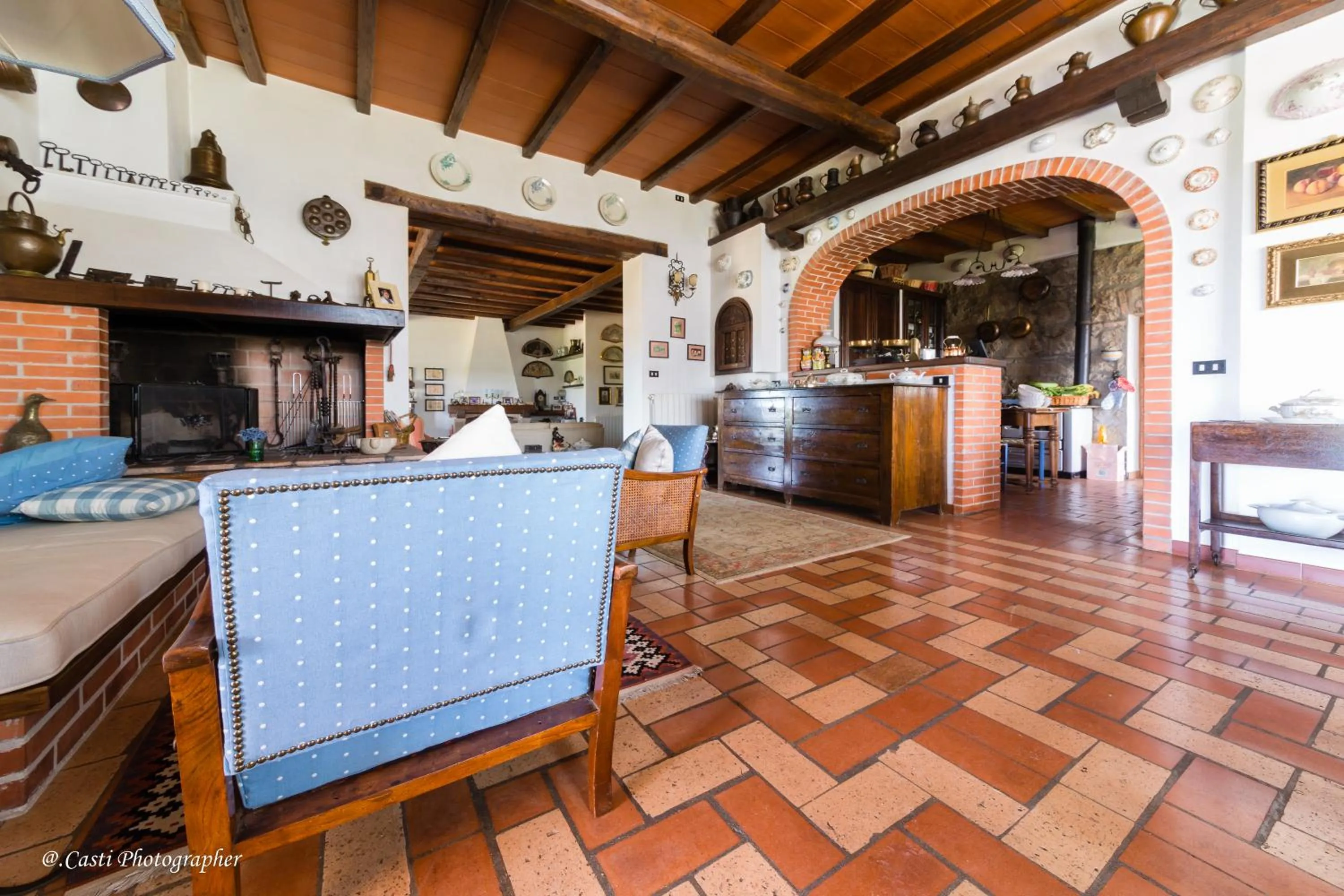 Communal lounge/ TV room in Il Casale Del Sogno