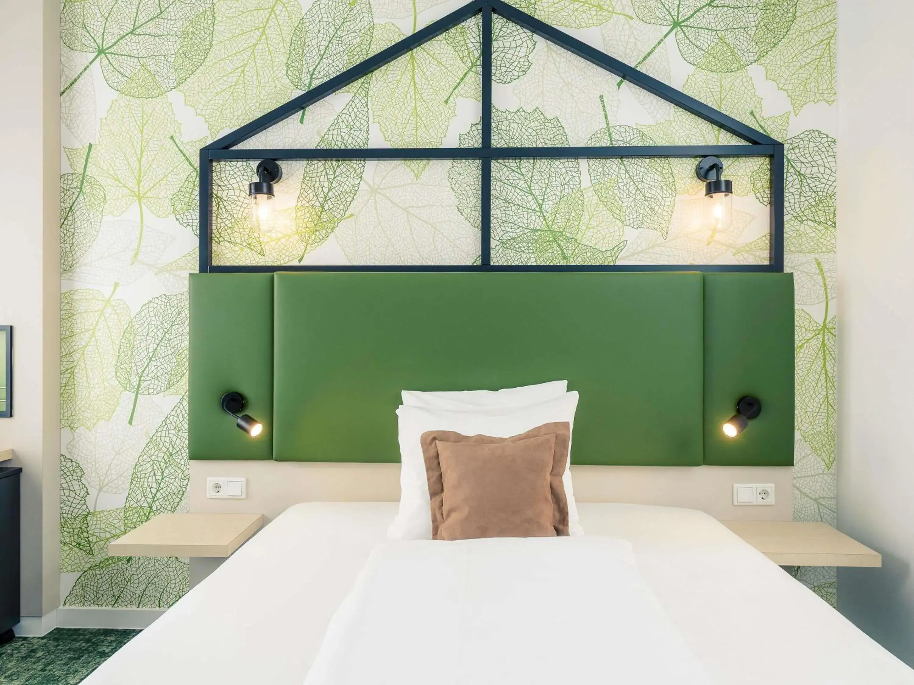 Superior Double Room in Mercure Hotel Hannover Mitte Superior Double Room in Mercure Hotel Hannover Mitte