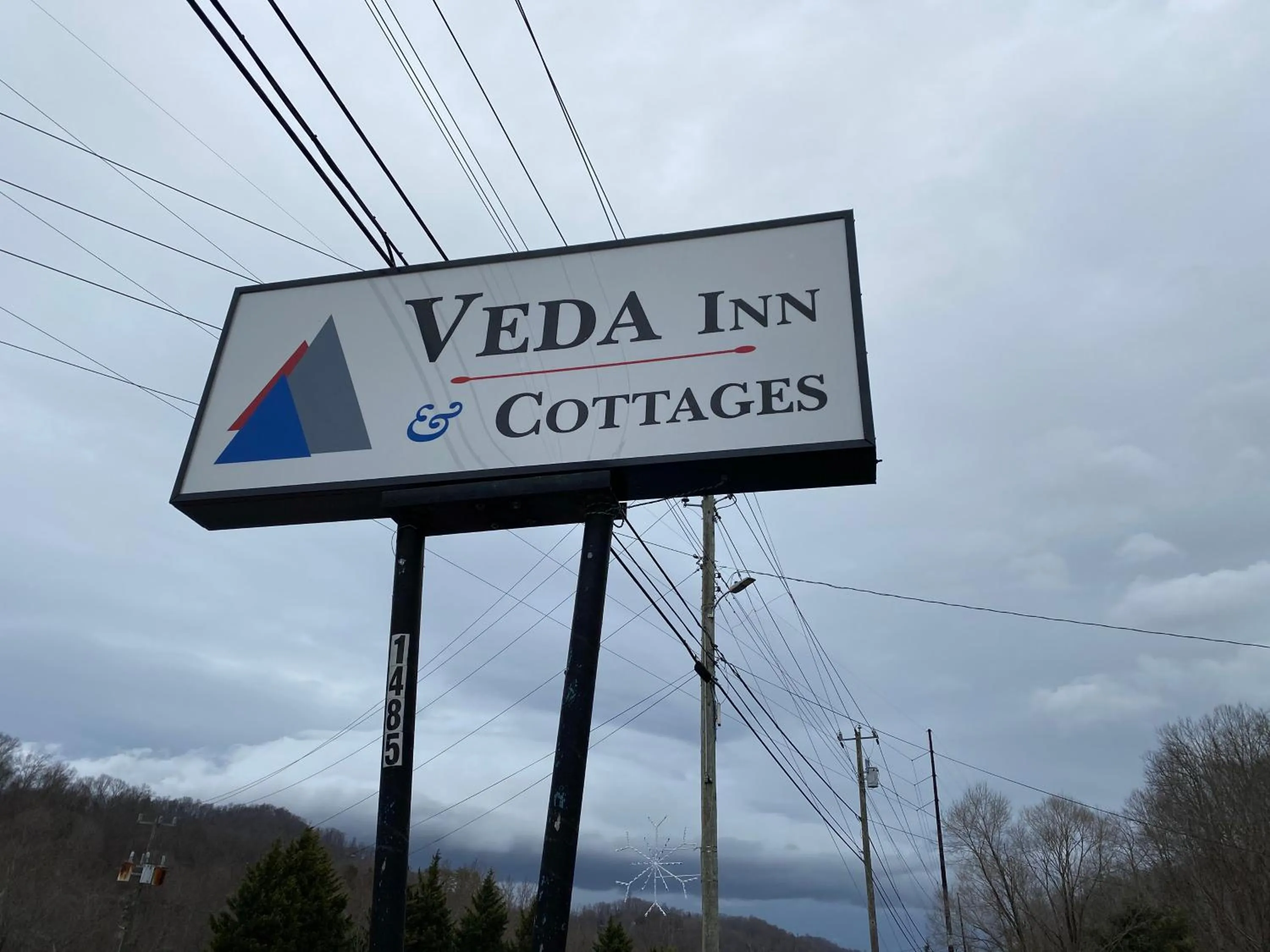 Property building in Veda Inn & Cottages
