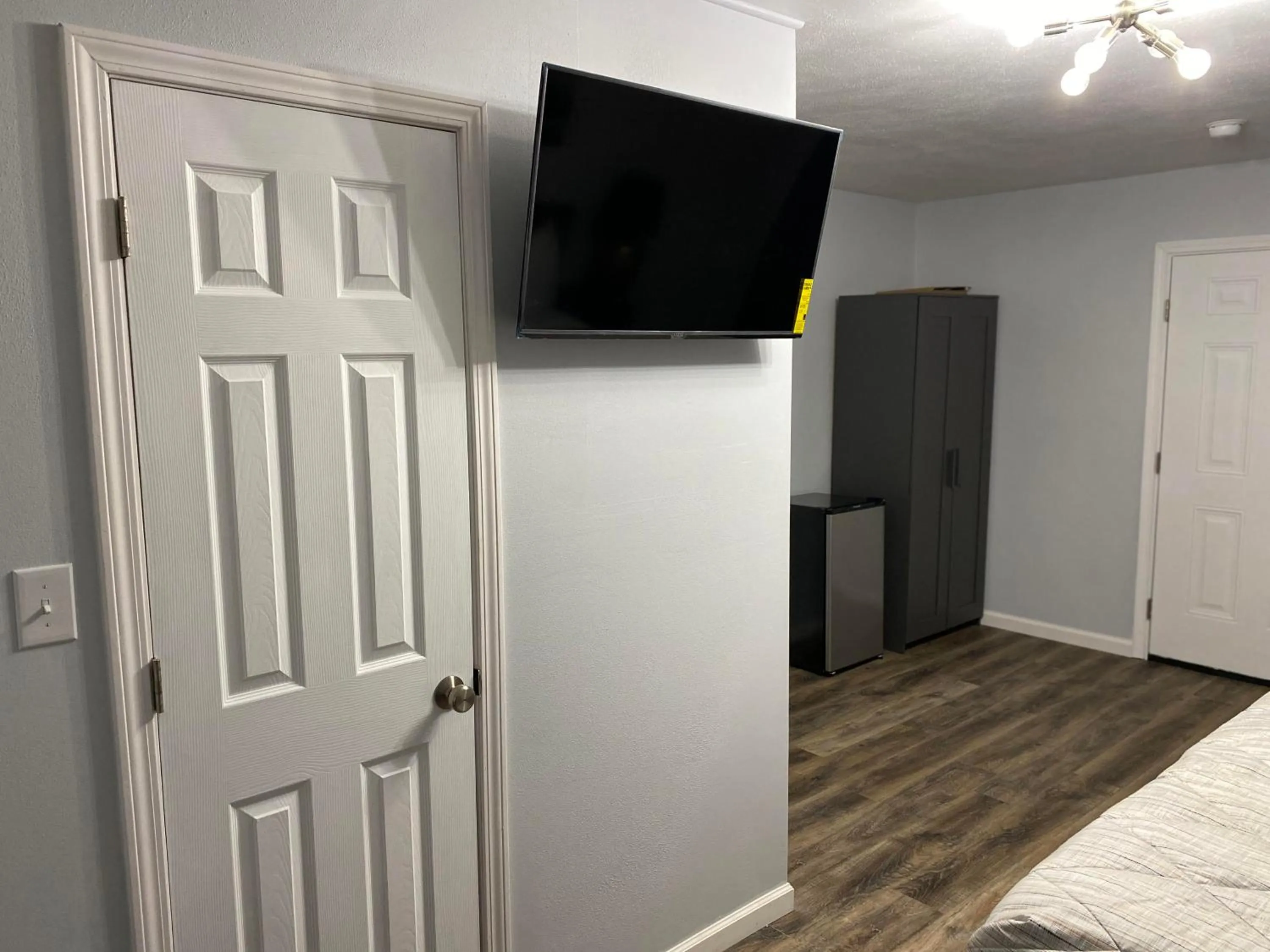 Bed in Veda Inn & Cottages