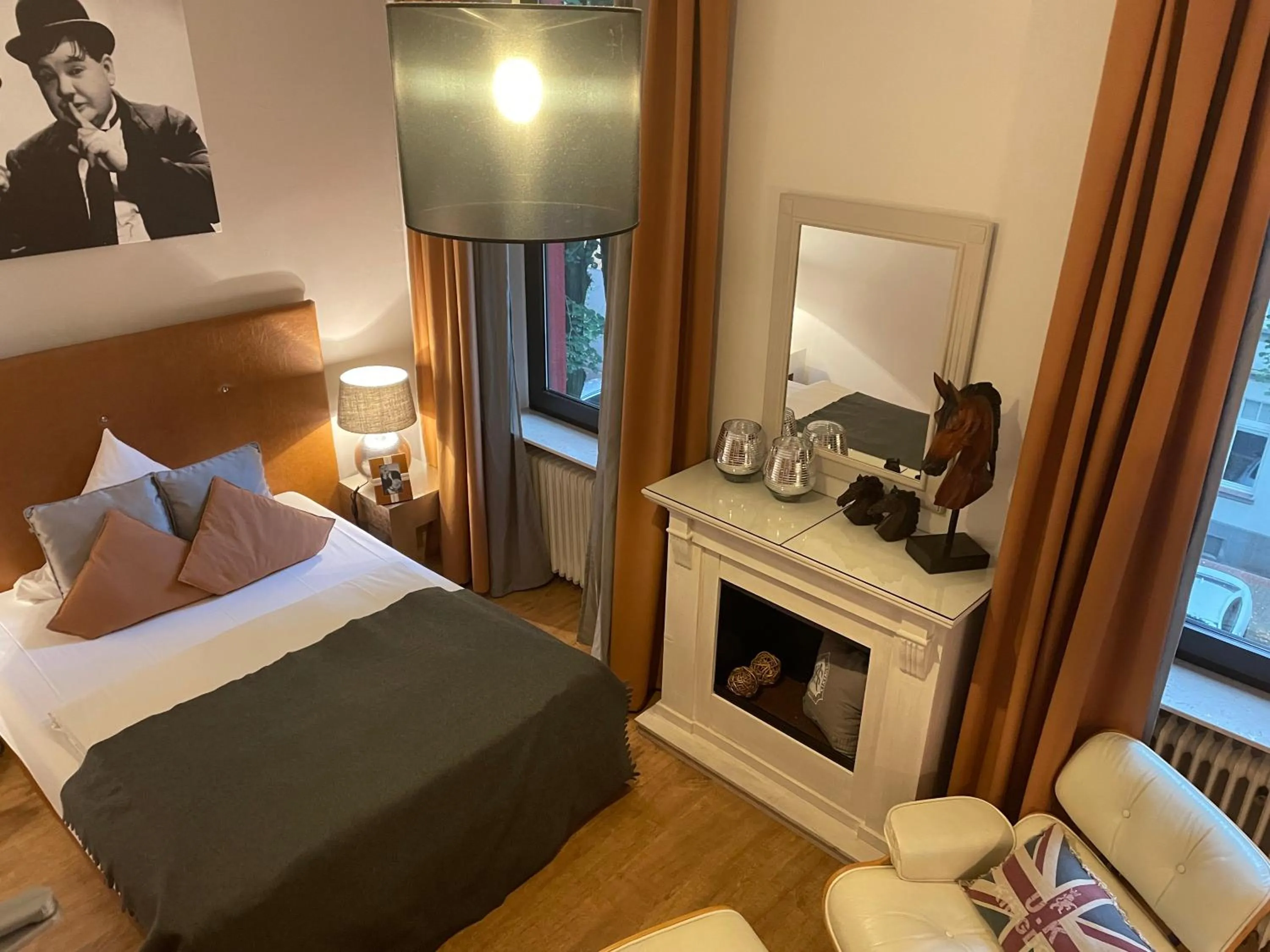 Bed in Hotel Am Volksgarten