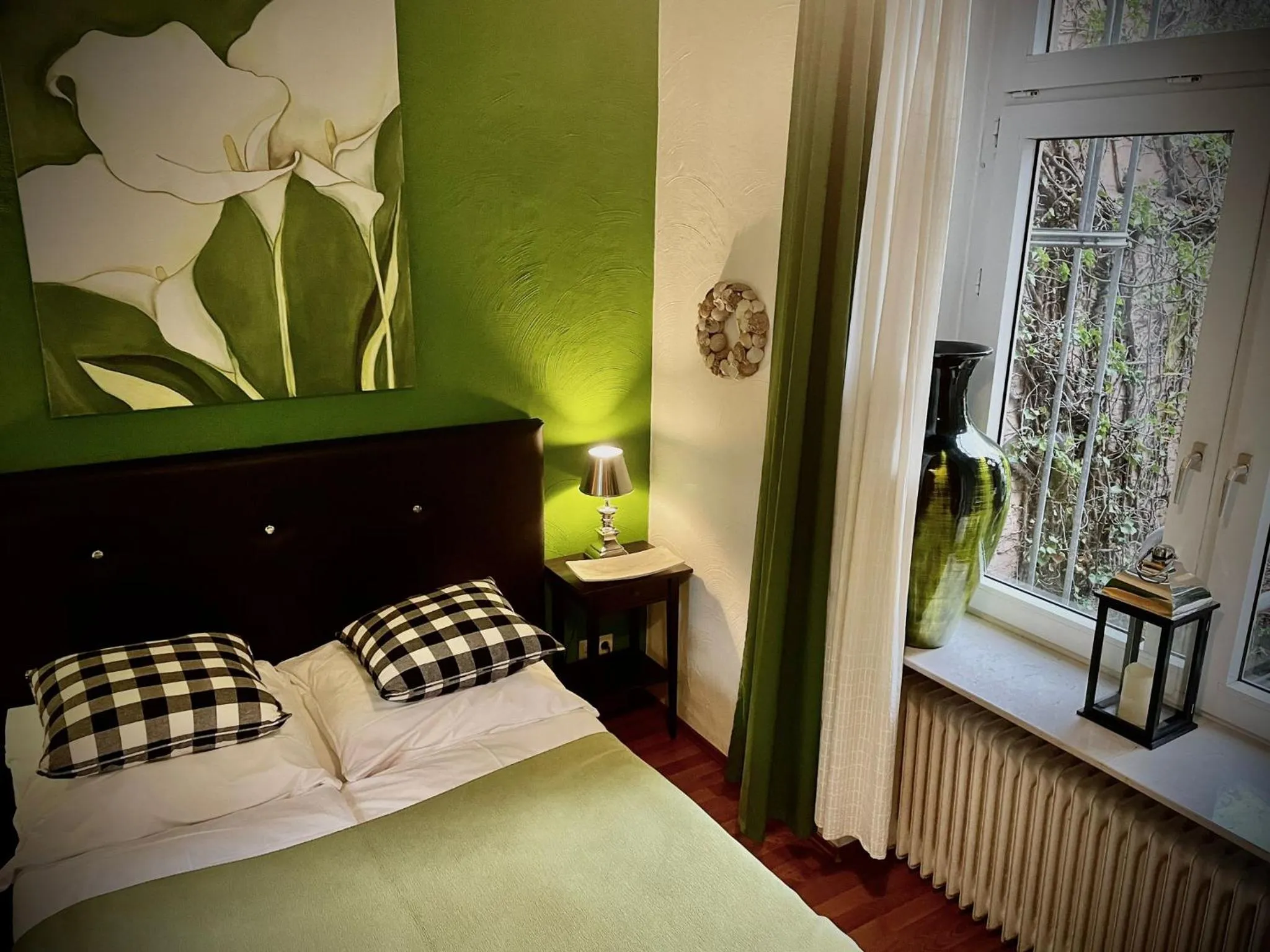 Bed in Hotel Am Volksgarten