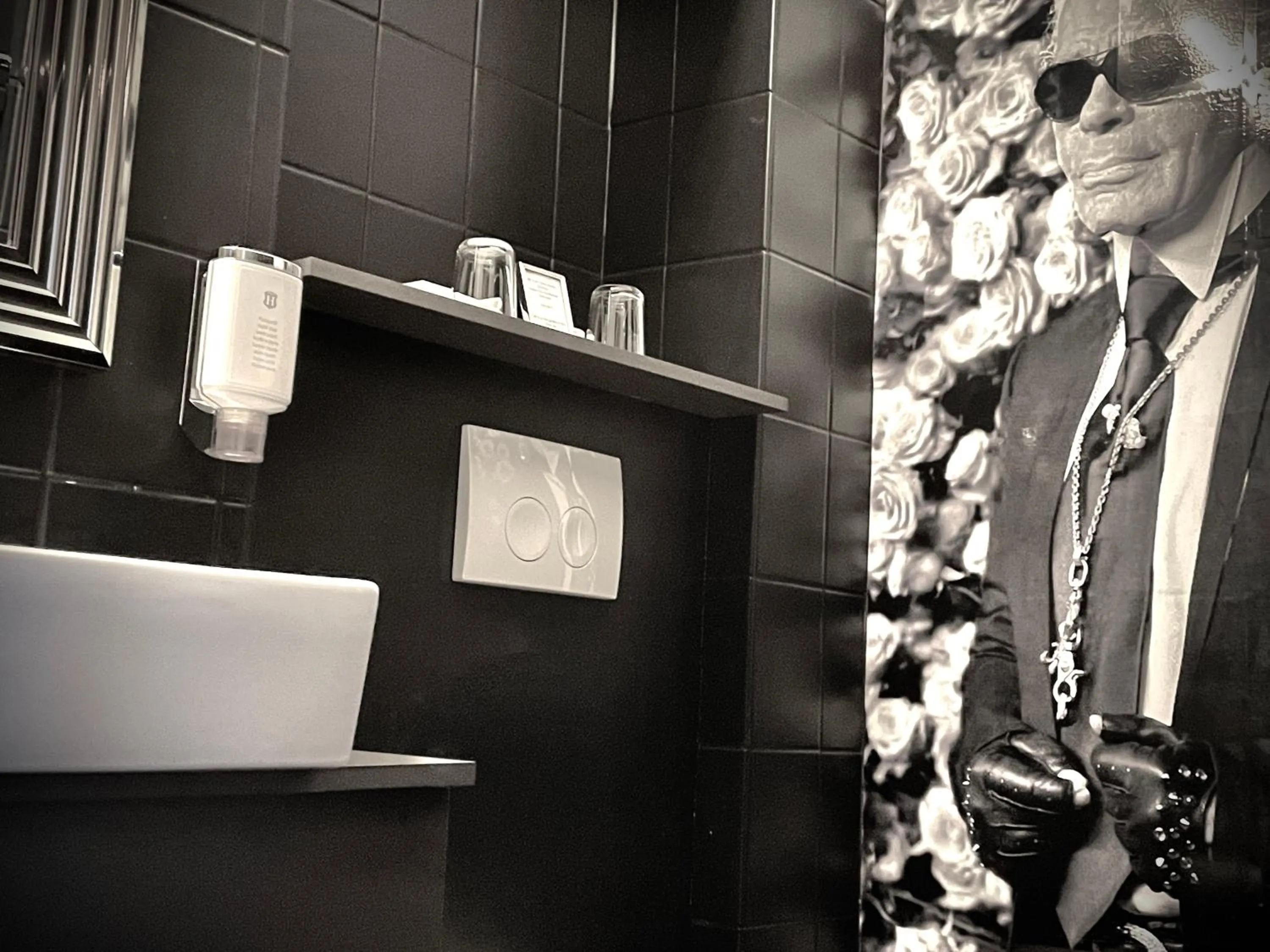 Bathroom in Hotel Am Volksgarten