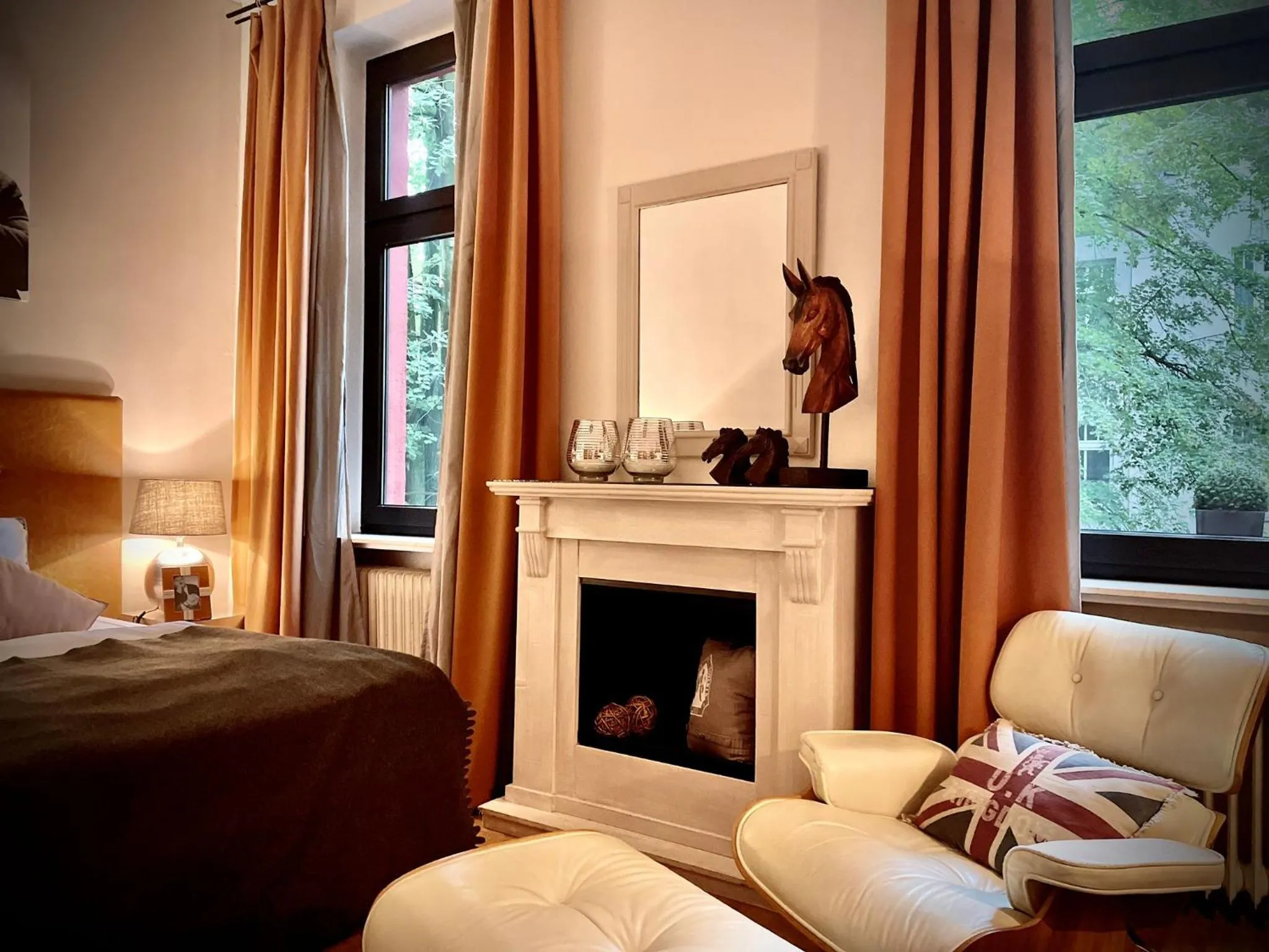 Bed in Hotel Am Volksgarten