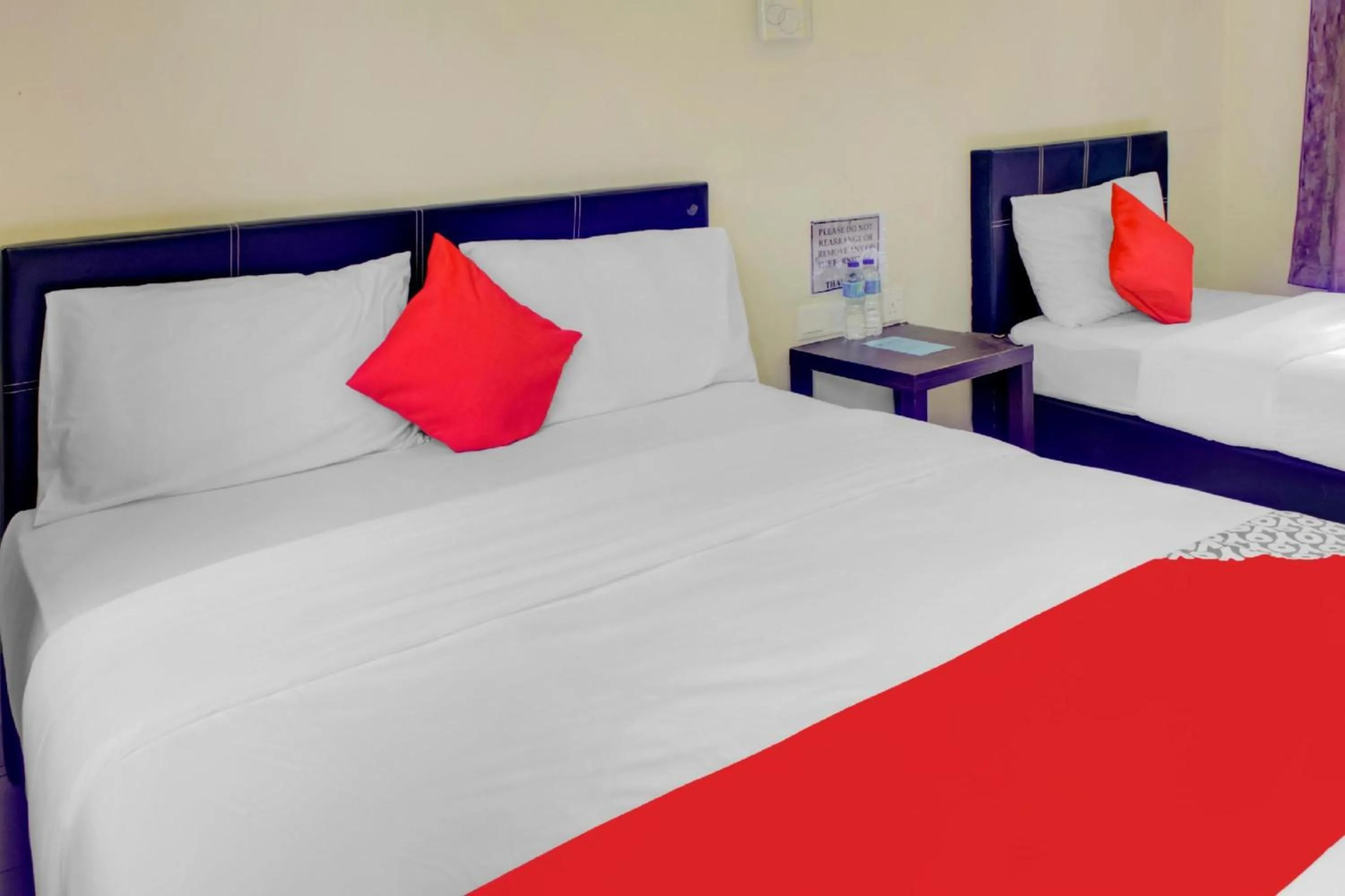 Bedroom, Bed in Hotel O Sedili Inn Resort