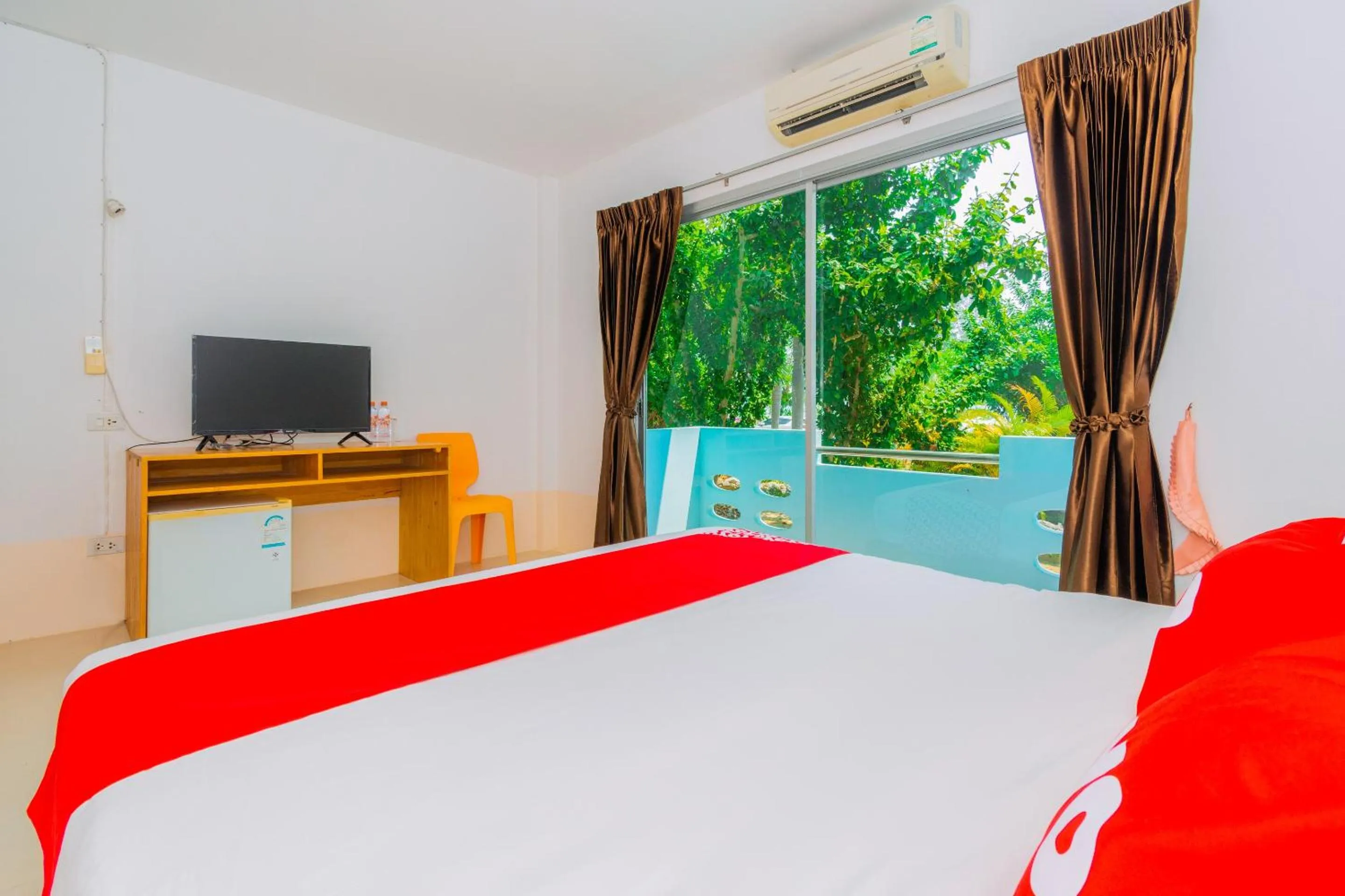 Bedroom in Koh Lak Resort