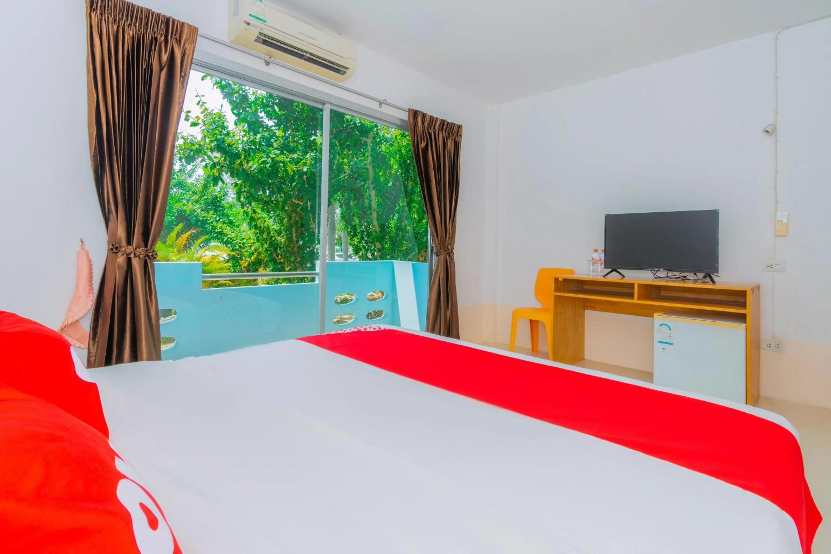 Bedroom in Koh Lak Resort