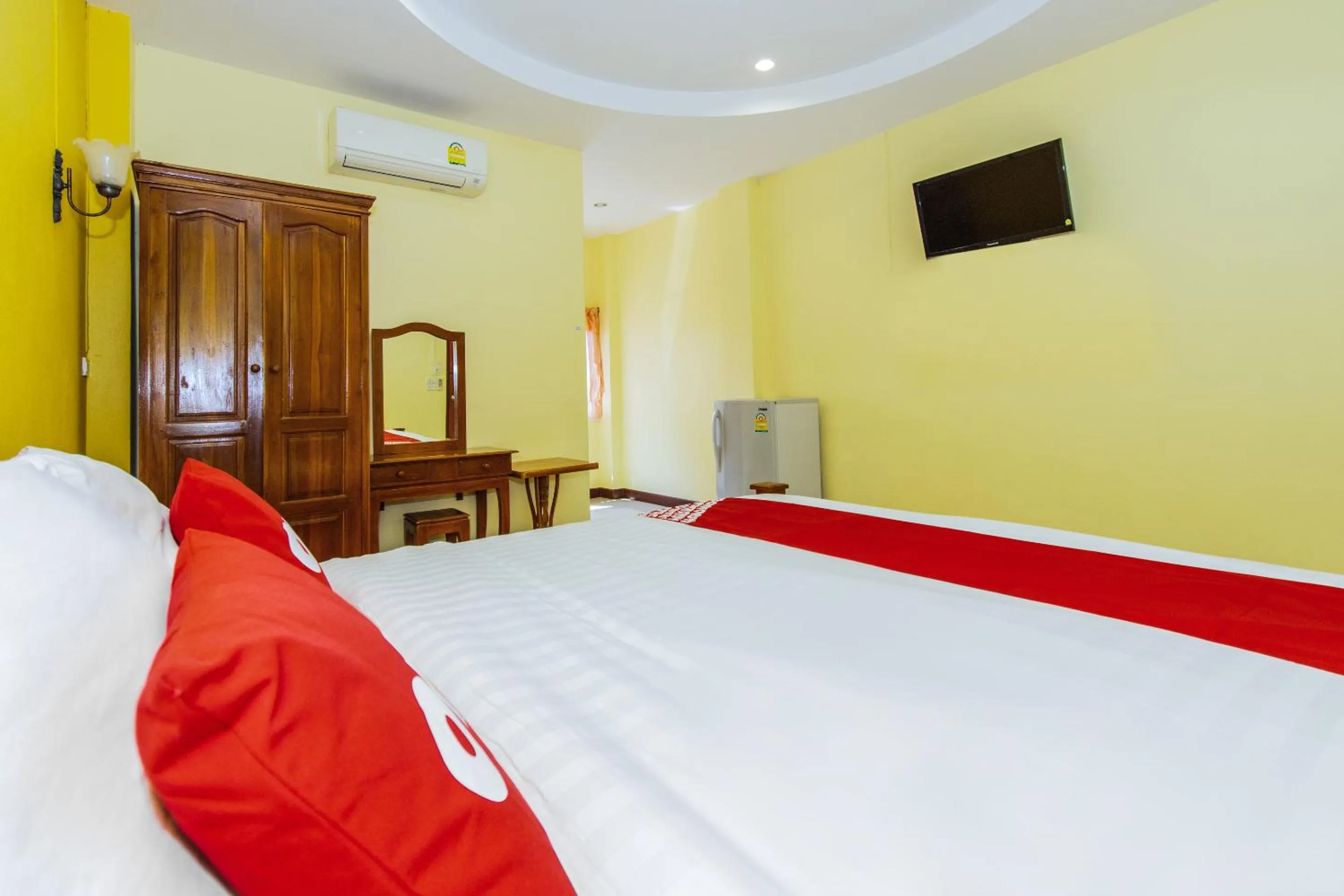 Photo of the whole room in OYO 628 Dao Krajang