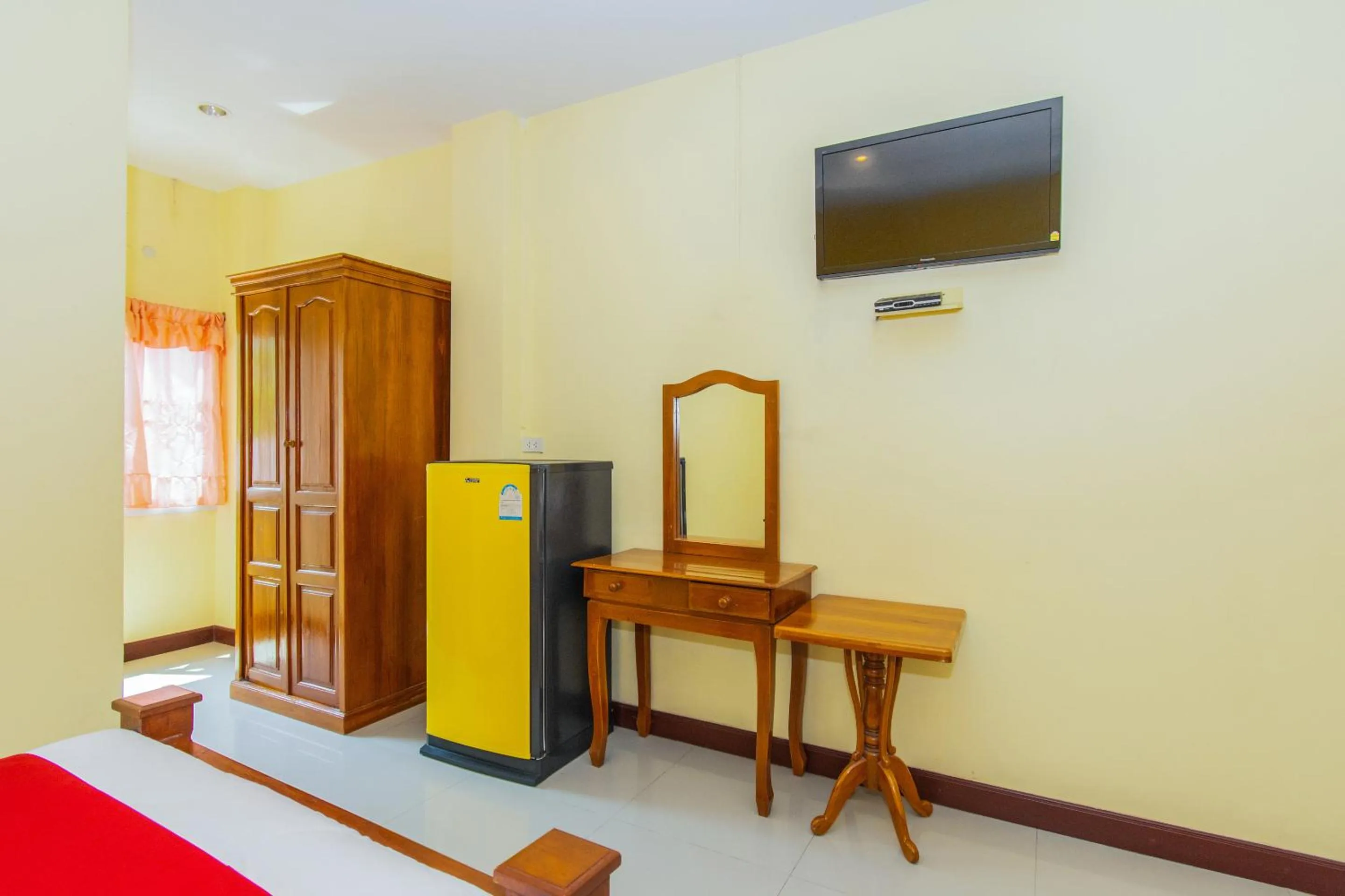 Bedroom in OYO 628 Dao Krajang