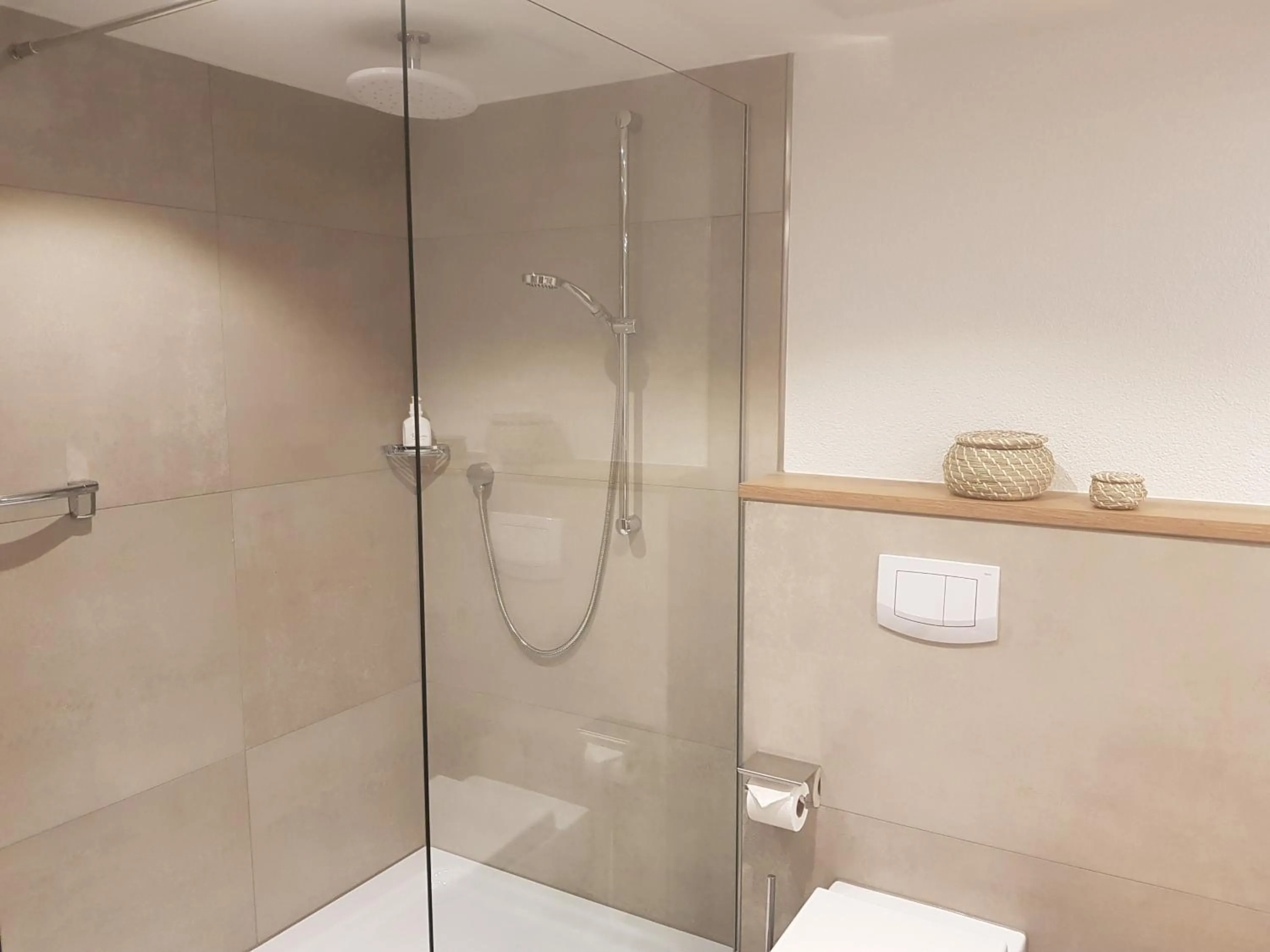 Bathroom in Hotel-Restaurant Pfälzer Hof