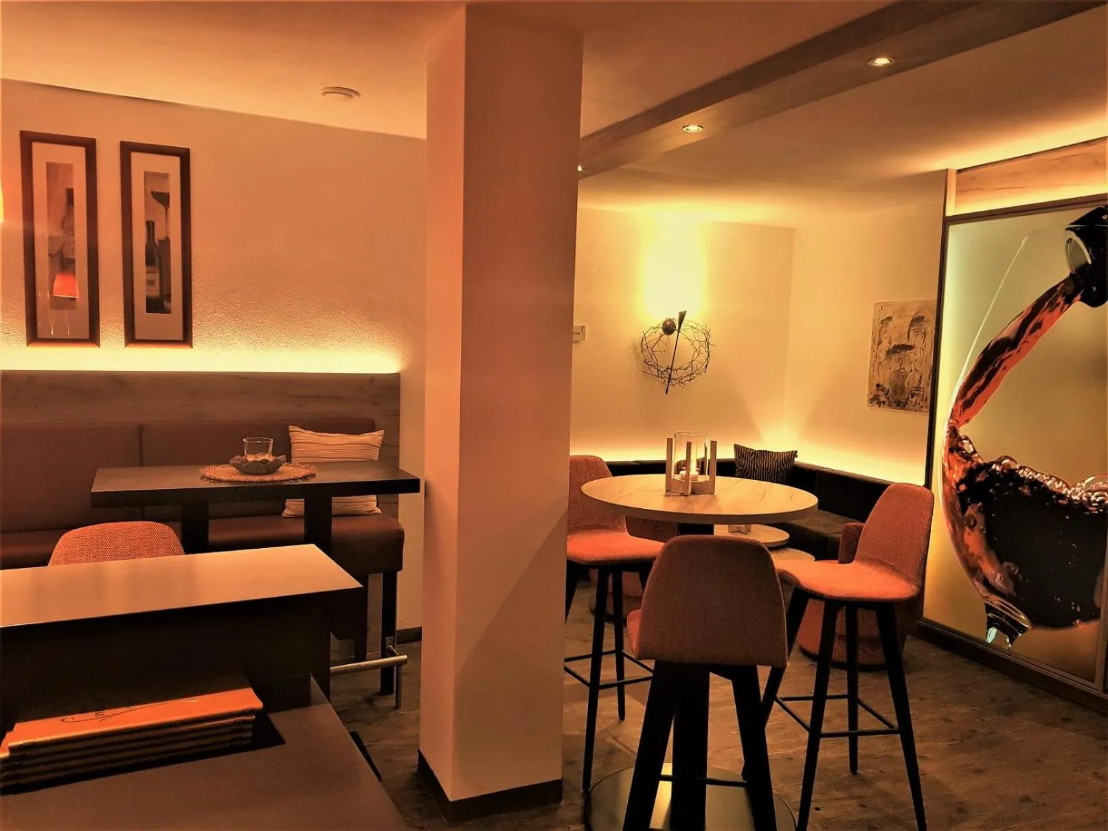 Communal lounge/ TV room in Hotel-Restaurant Pfälzer Hof