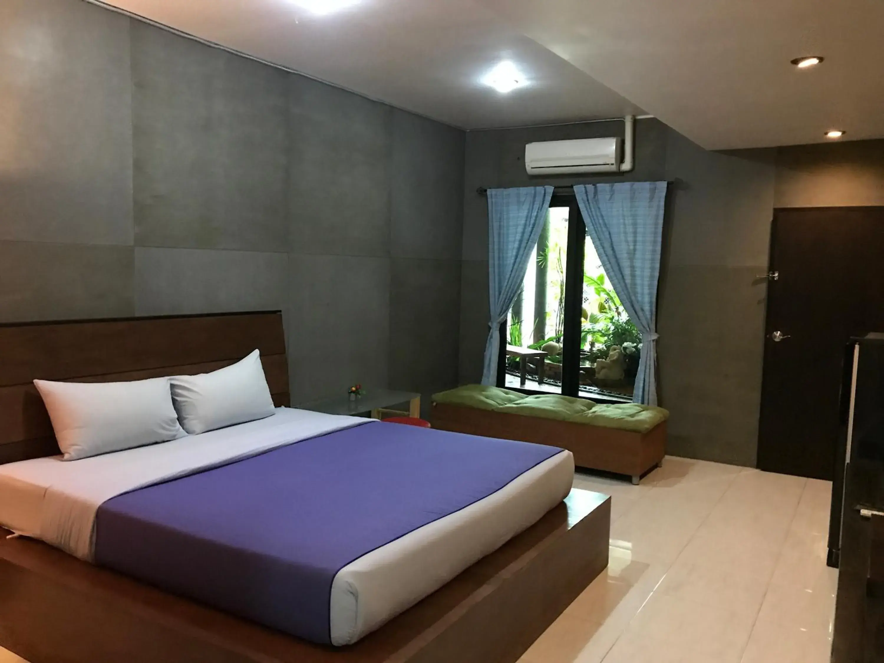 Standard Double Room in Cafe'@luv22 Standard Double Room in Cafe'@luv22