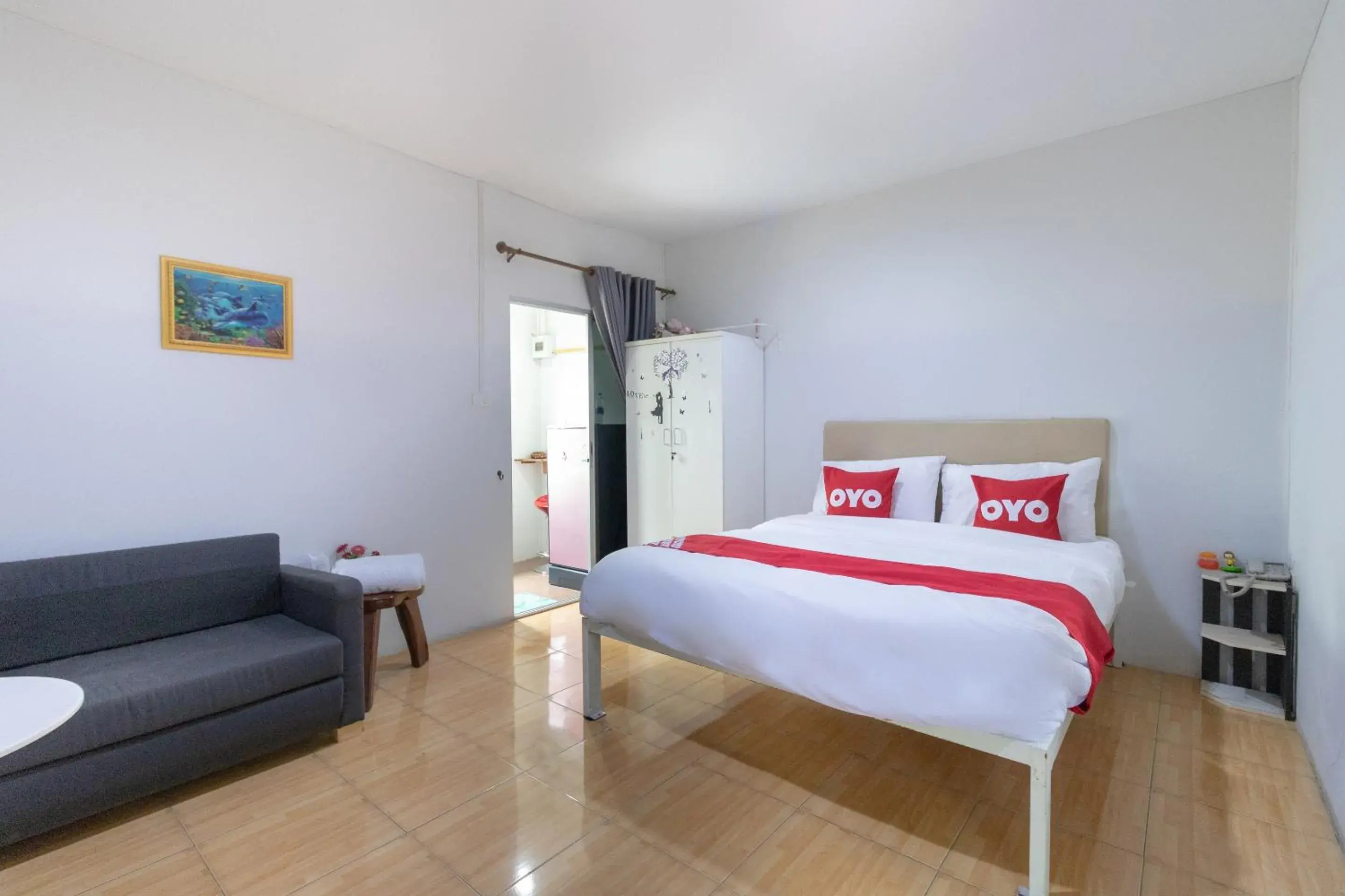 Standard Double Room in OYO 644 Pong Pai House Standard Double Room in OYO 644 Pong Pai House