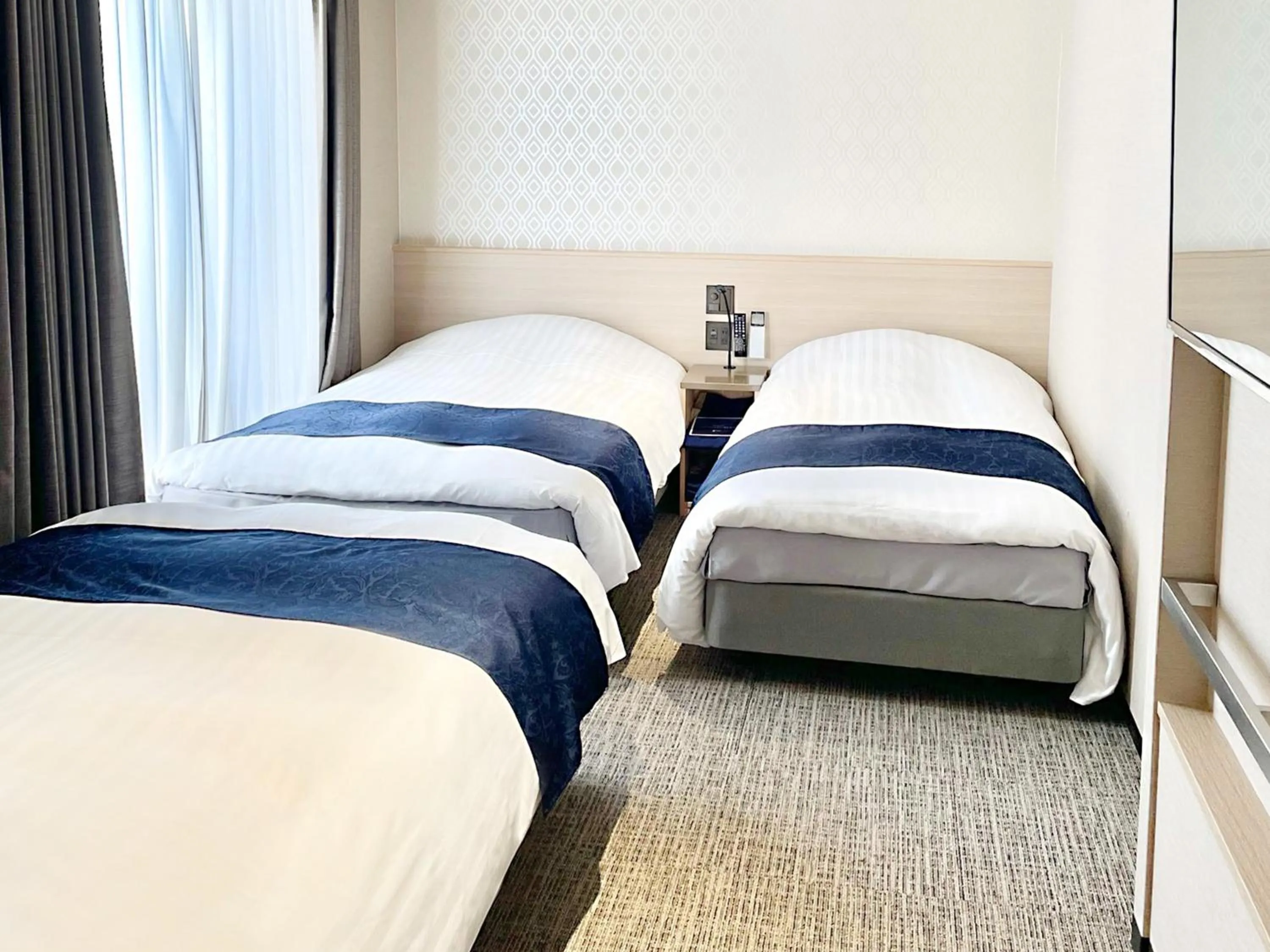 Photo of the whole room, Bed in Hotel Abest Grande Takatsuki