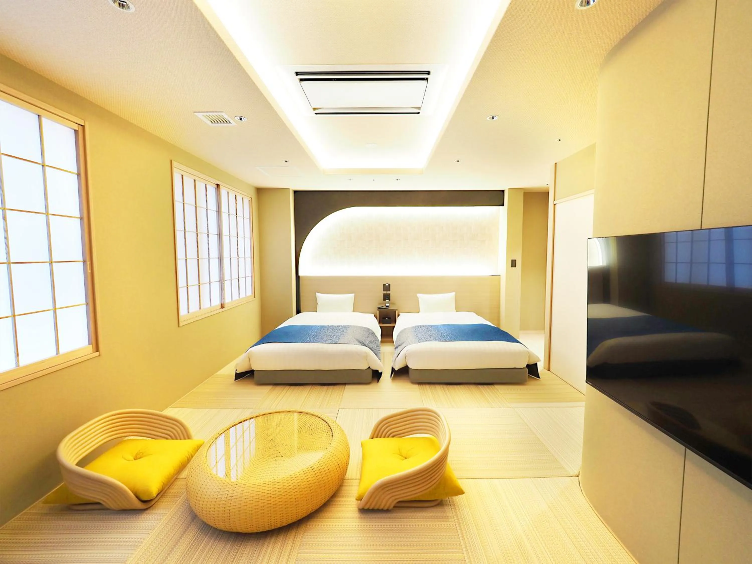 Photo of the whole room, Bed in Hotel Abest Grande Takatsuki