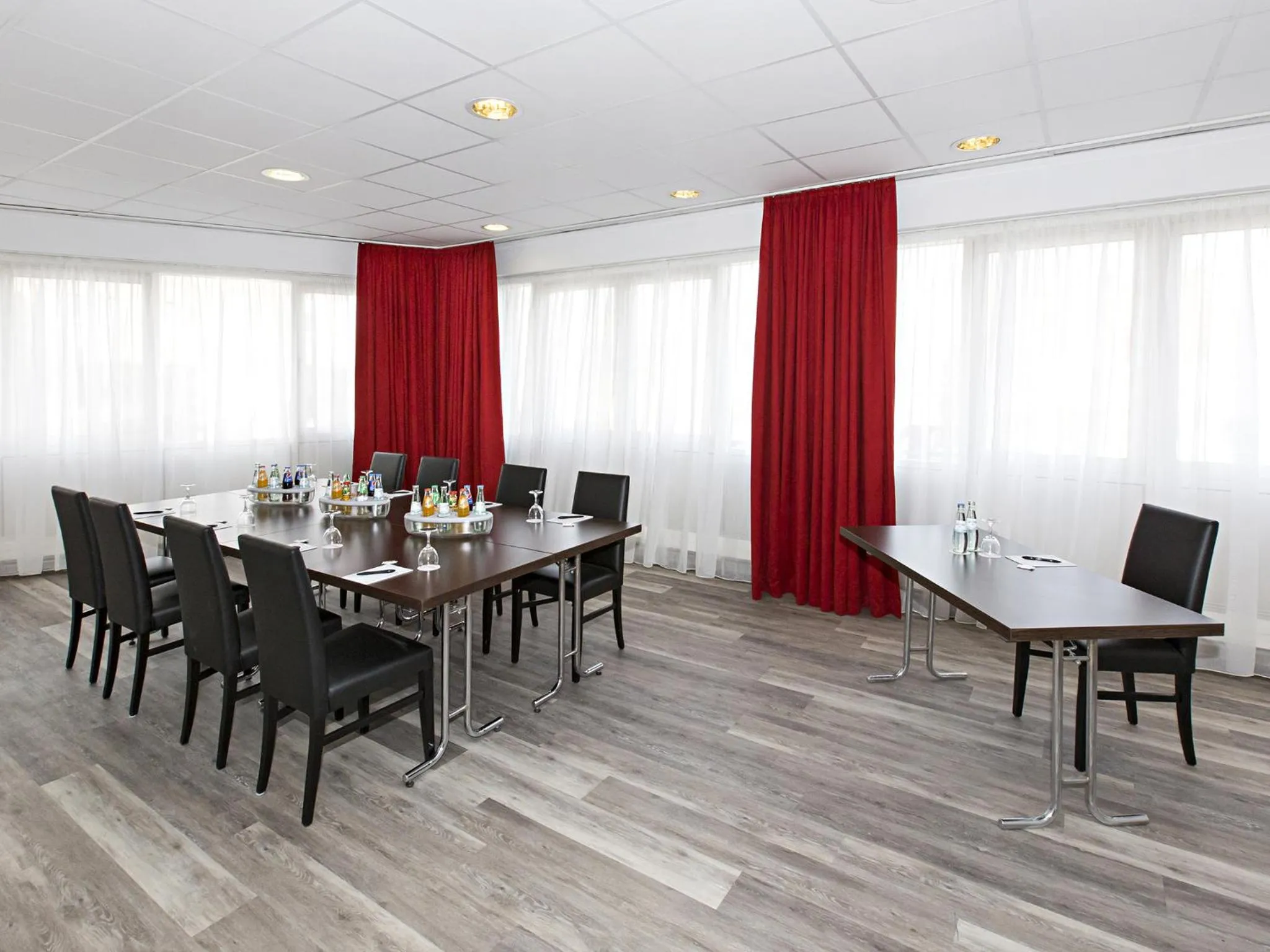 Meeting/conference room in DORMERO Hotel Hannover-Langenhagen Airport