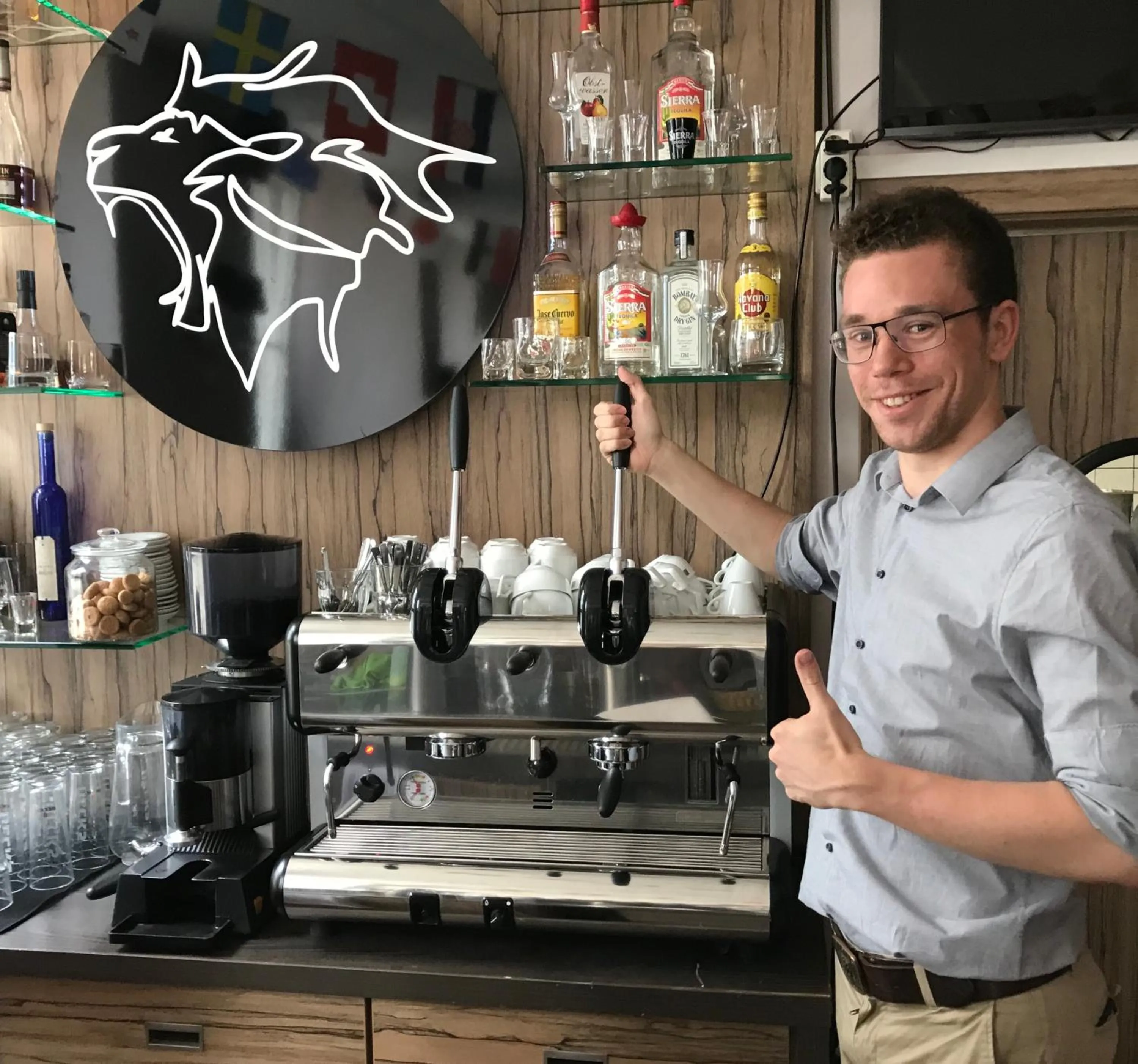 Drinks in Hotel Restaurant zum Löwen