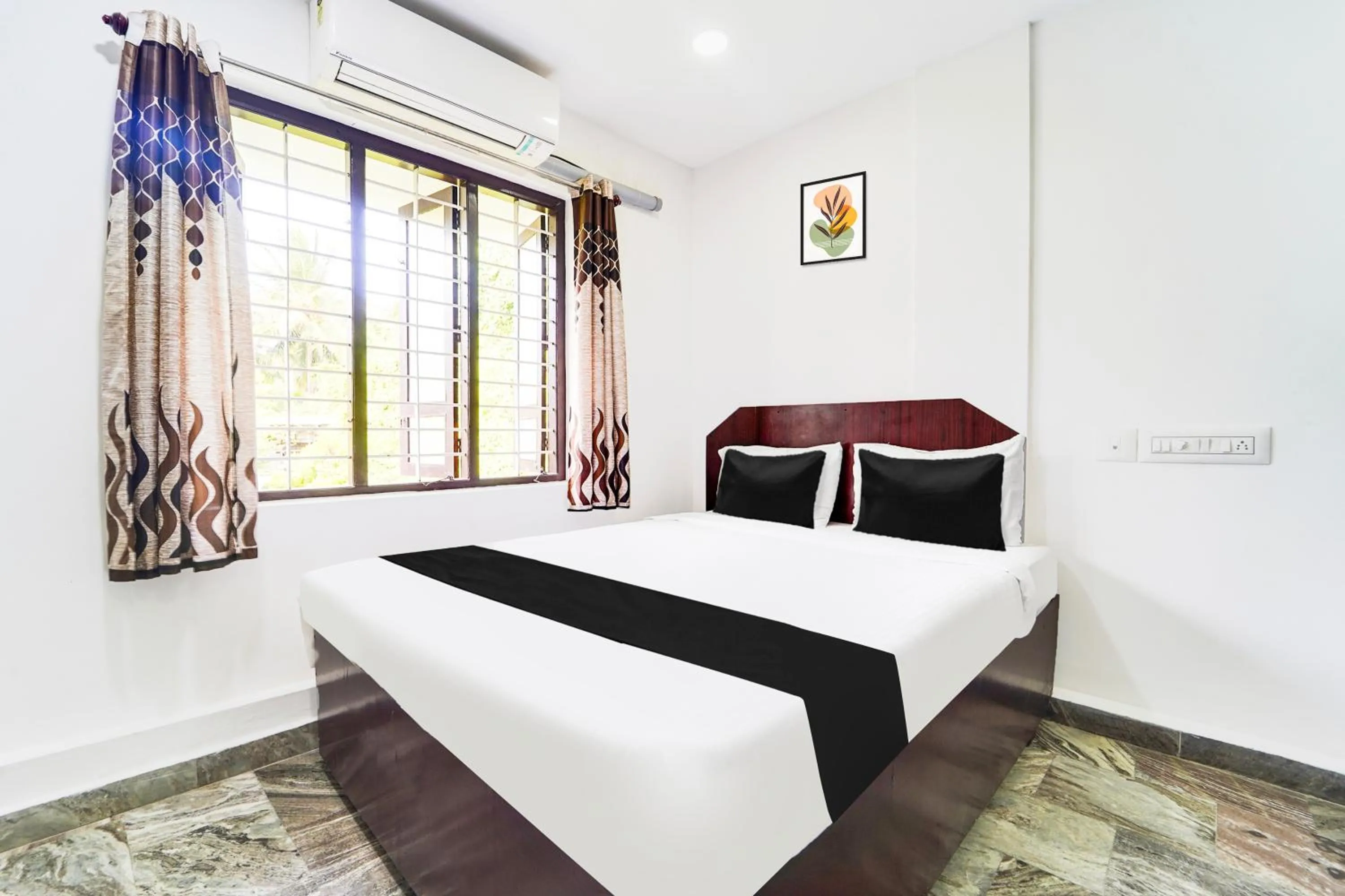 Bedroom, Bed in Super Hotel O Kanyakumari Near Sunrise View formerly Jaisas Paradise