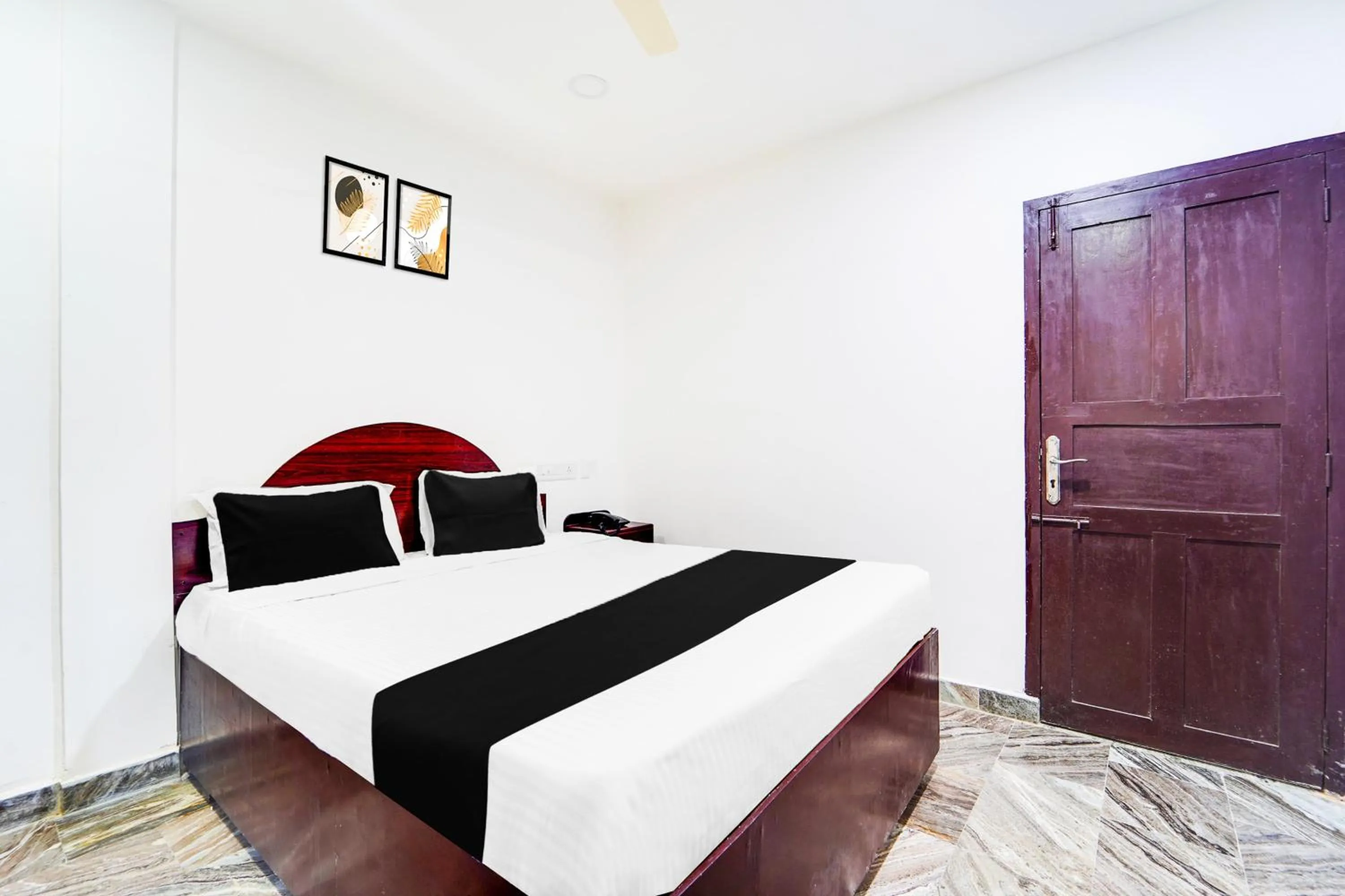 Bedroom, Bed in Super Hotel O Kanyakumari Near Sunrise View formerly Jaisas Paradise