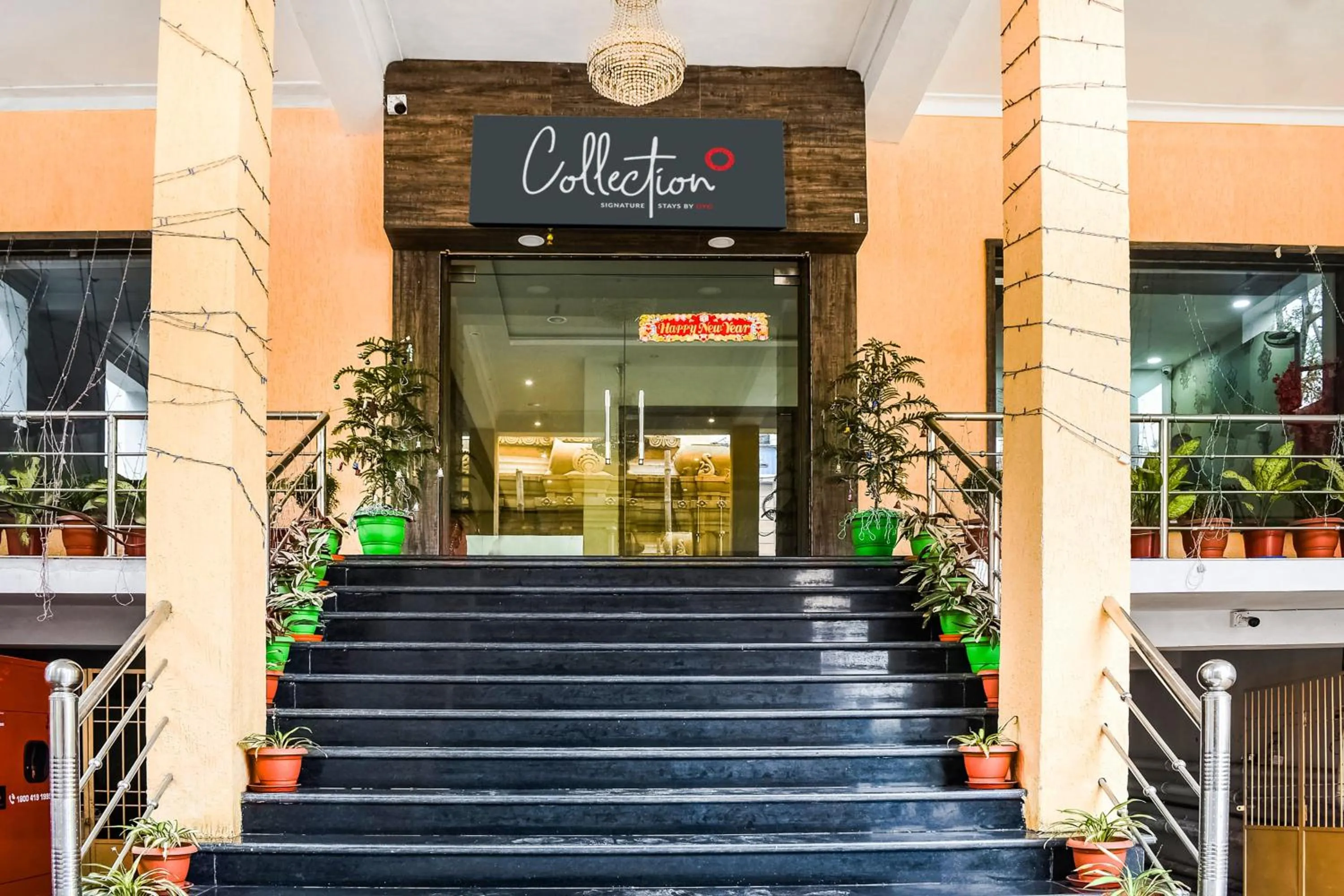 Facade/entrance in Capital O Jai Adisson