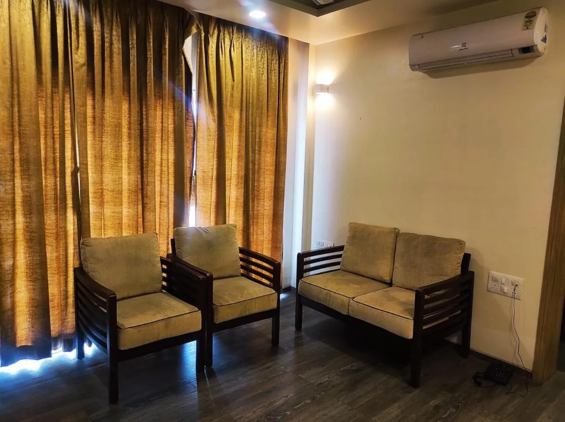 Living room in Hotel Manasi Royal