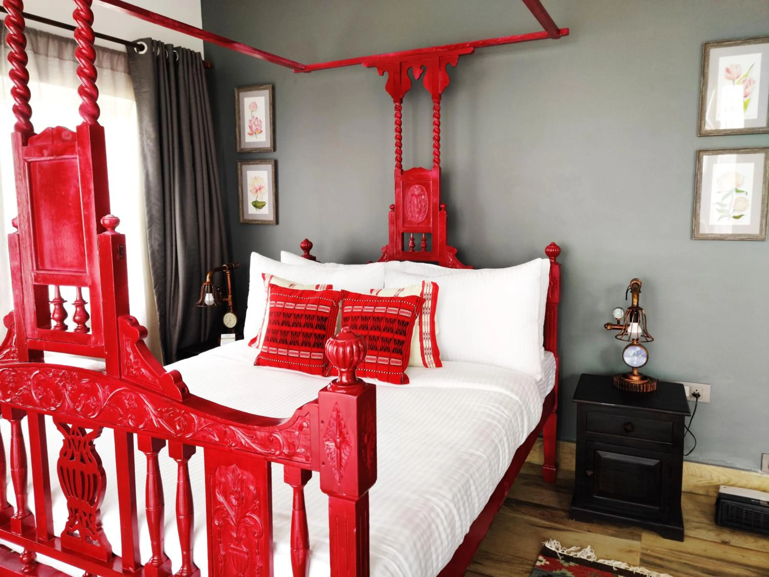 Bed in The Temi Bungalow South Sikkim