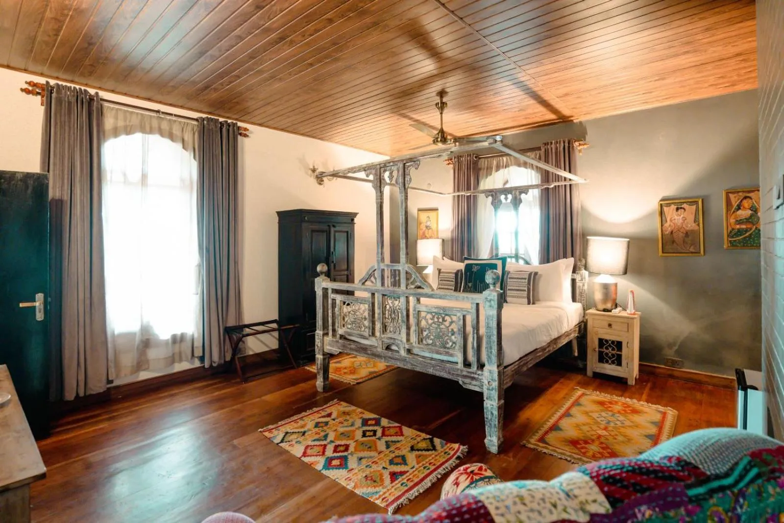 Bed in The Temi Bungalow South Sikkim