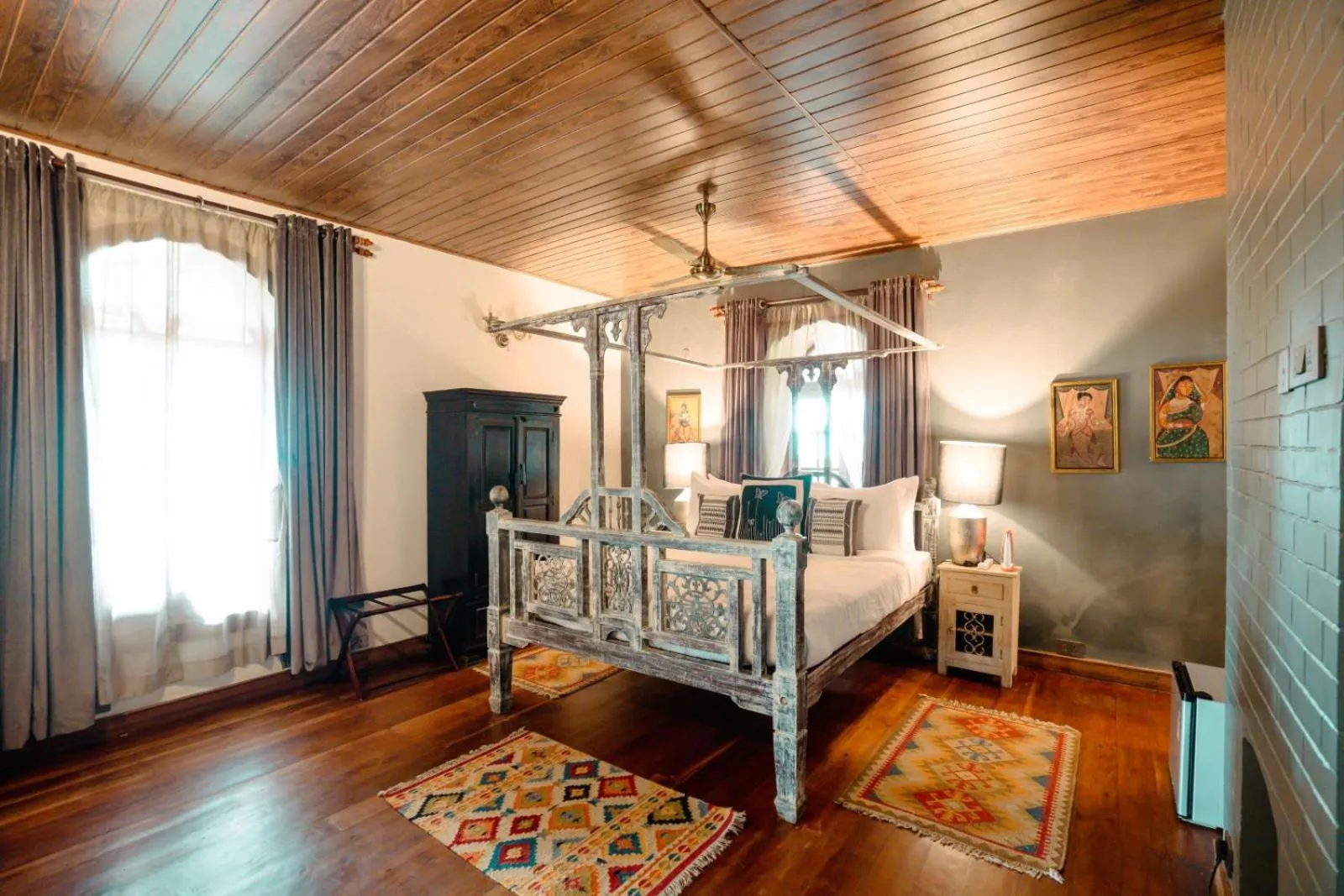 Bed in The Temi Bungalow South Sikkim